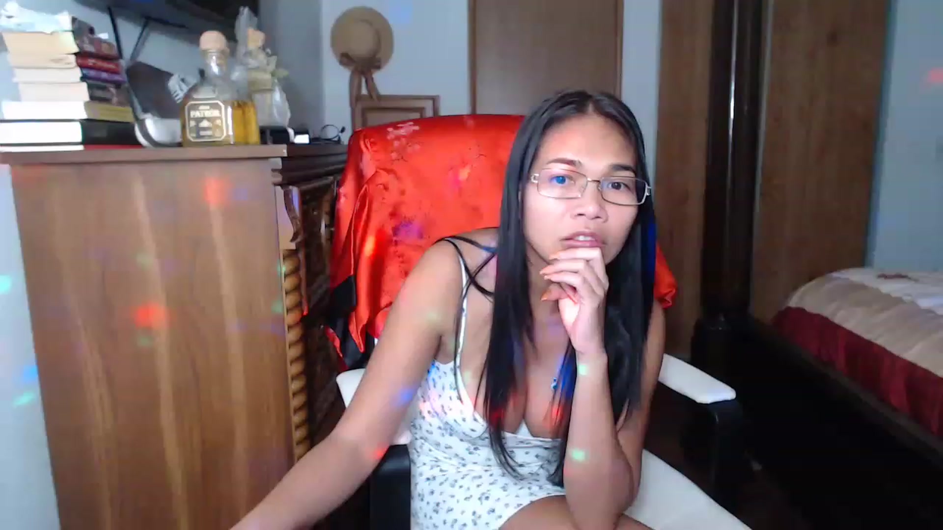 Gallery image thumbnail from Littlekai2023's myfreecams stream on, 11/18/2022, 24:45 image 9 of 20