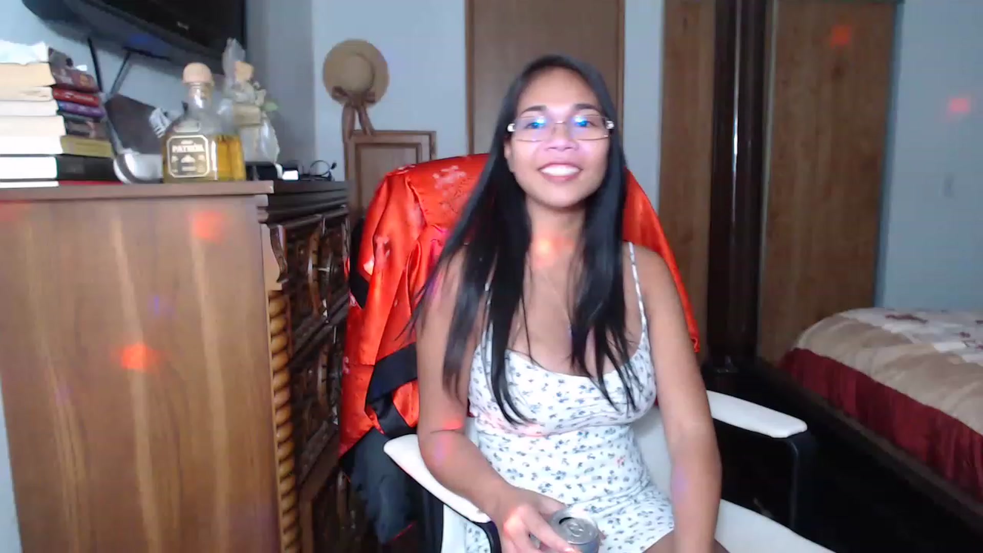 Gallery image thumbnail from Littlekai2023's myfreecams stream on, 11/18/2022, 04:45 image 1 of 20