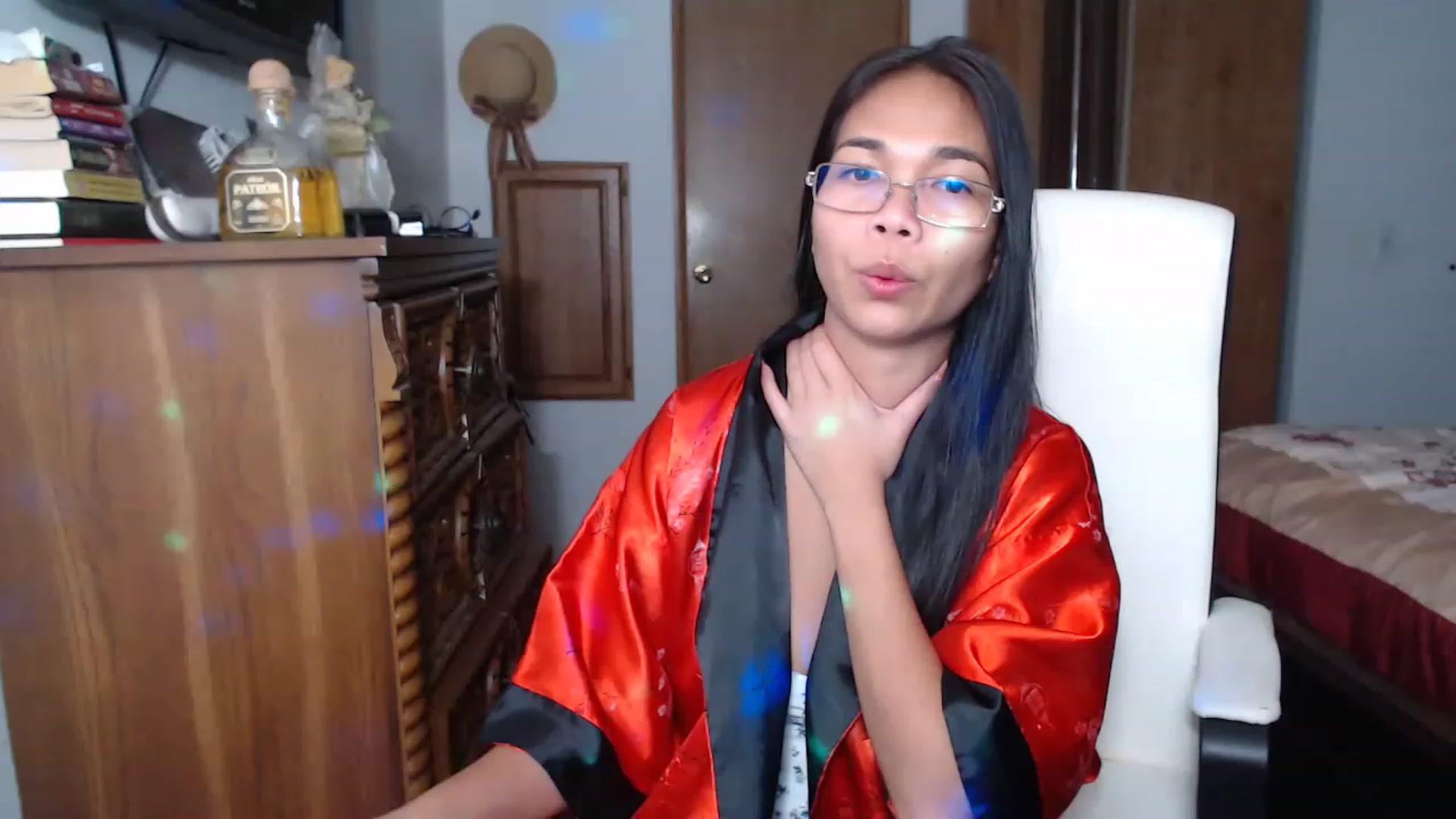 Gallery image thumbnail from Littlekai2023's myfreecams stream on, 11/18/2022, 04:45 image 6 of 20