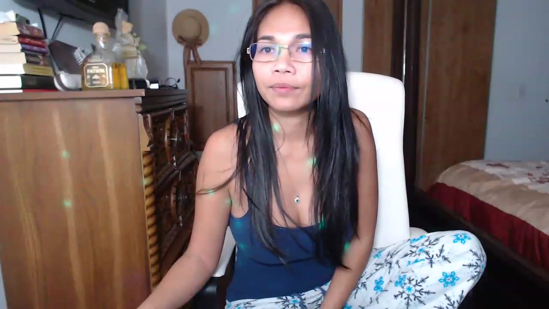 Gallery image thumbnail from Littlekai2023's myfreecams stream on, 11/18/2022, 04:45 image 11 of 20