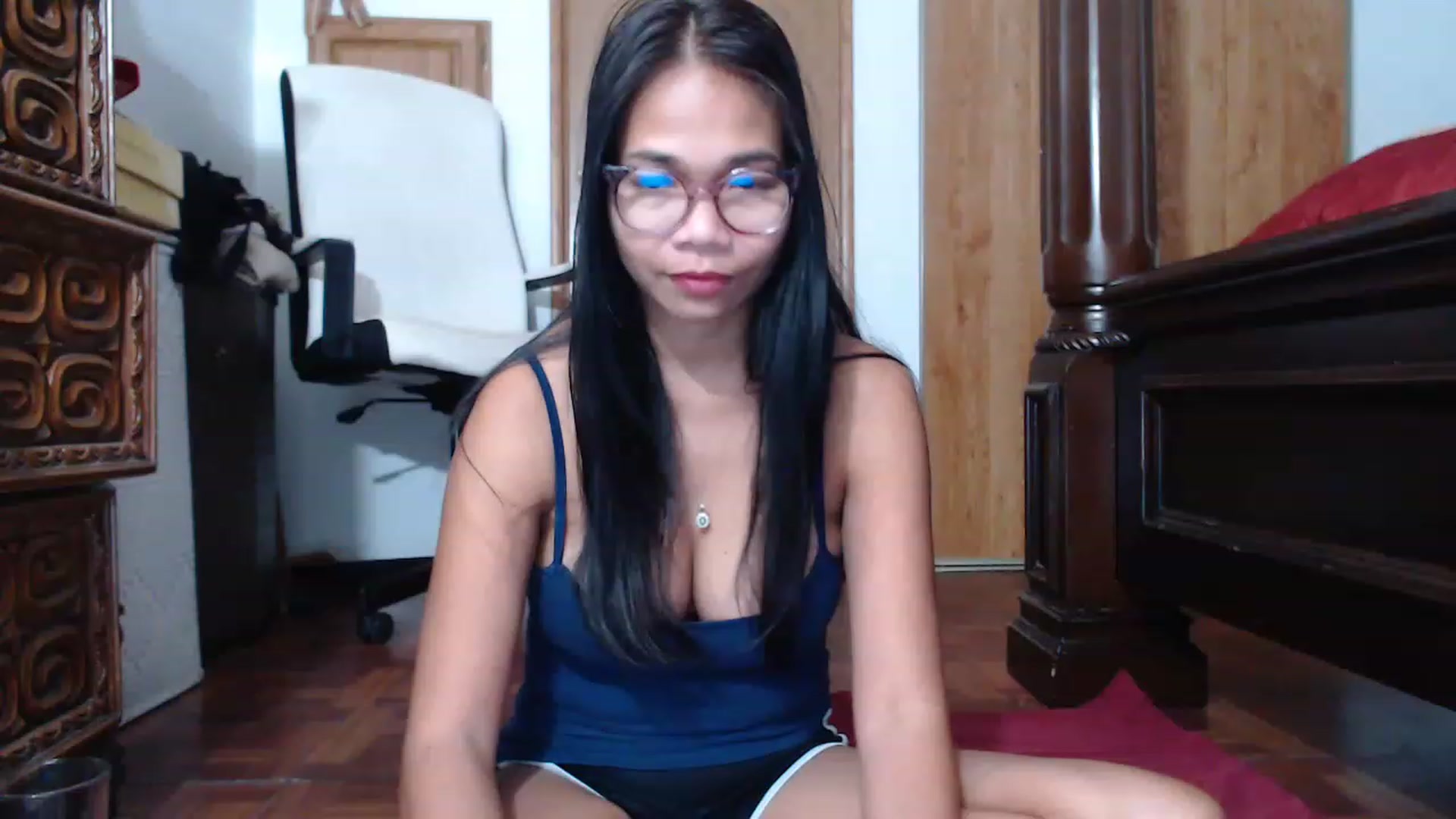 Gallery image thumbnail from Littlekai2023's myfreecams stream on, 11/18/2022, 16:02 image 3 of 20