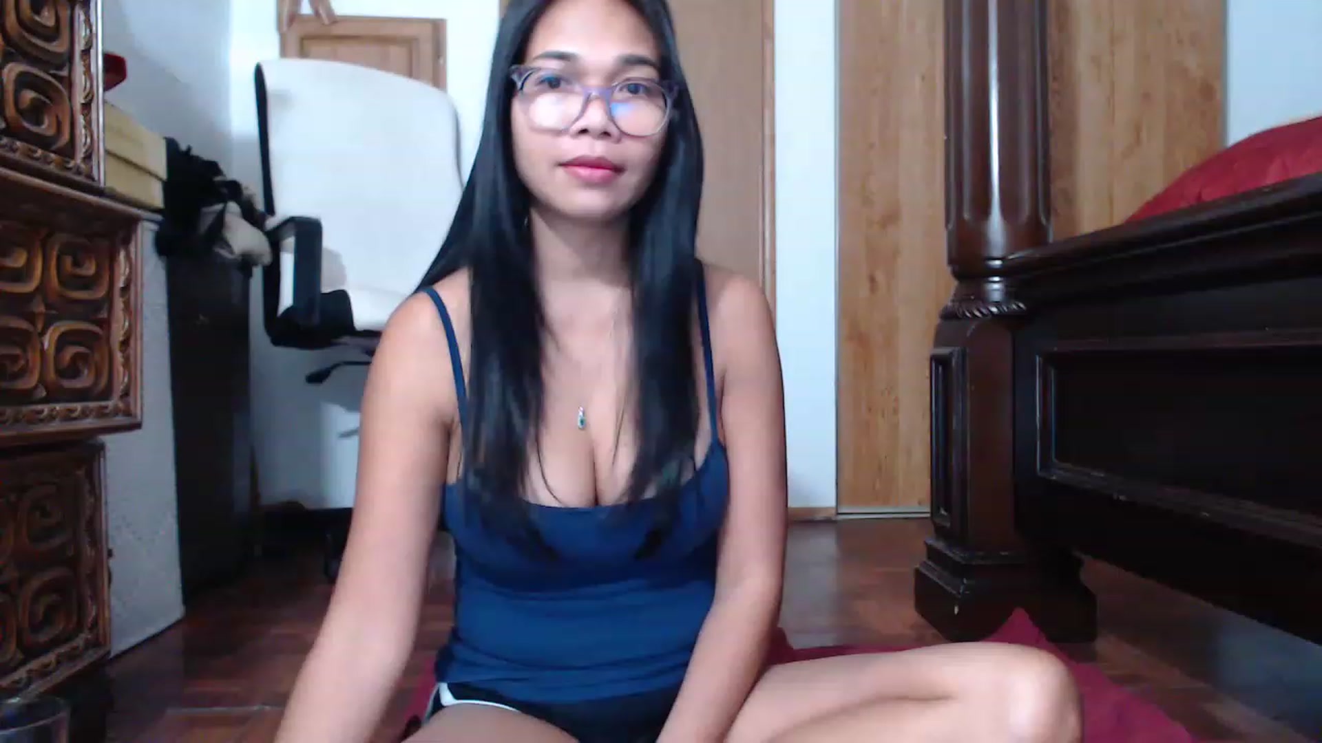 Gallery image thumbnail from Littlekai2023's myfreecams stream on, 11/18/2022, 16:02 image 8 of 20