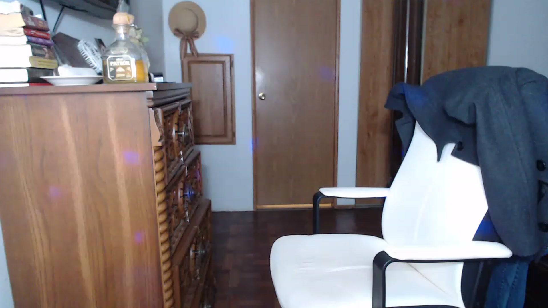 Gallery image thumbnail from Littlekai2023's myfreecams stream on, 11/20/2022, 05:50 image 4 of 20