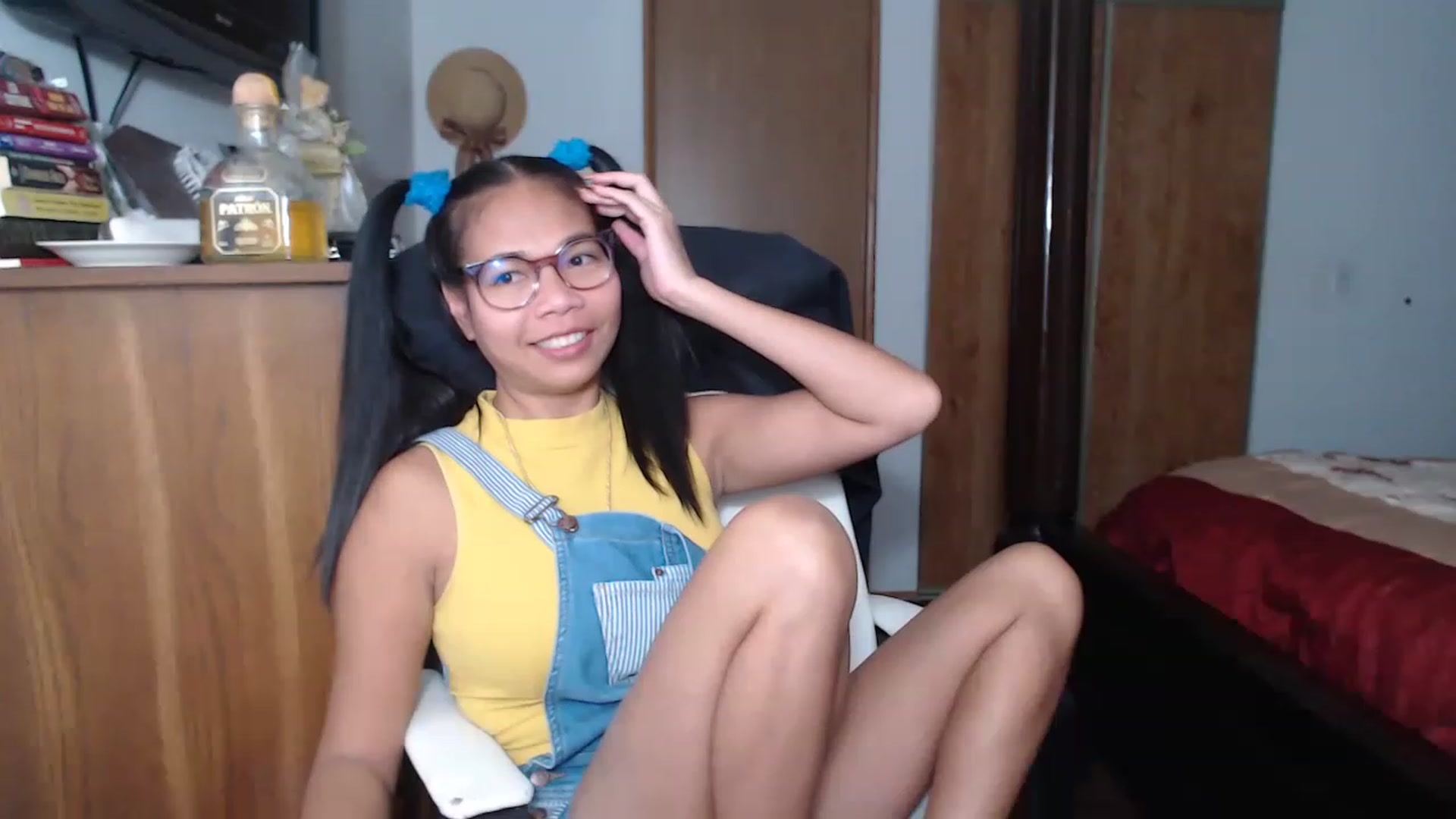 Gallery image thumbnail from Littlekai2023's myfreecams stream on, 11/21/2022, 01:26 image 3 of 20