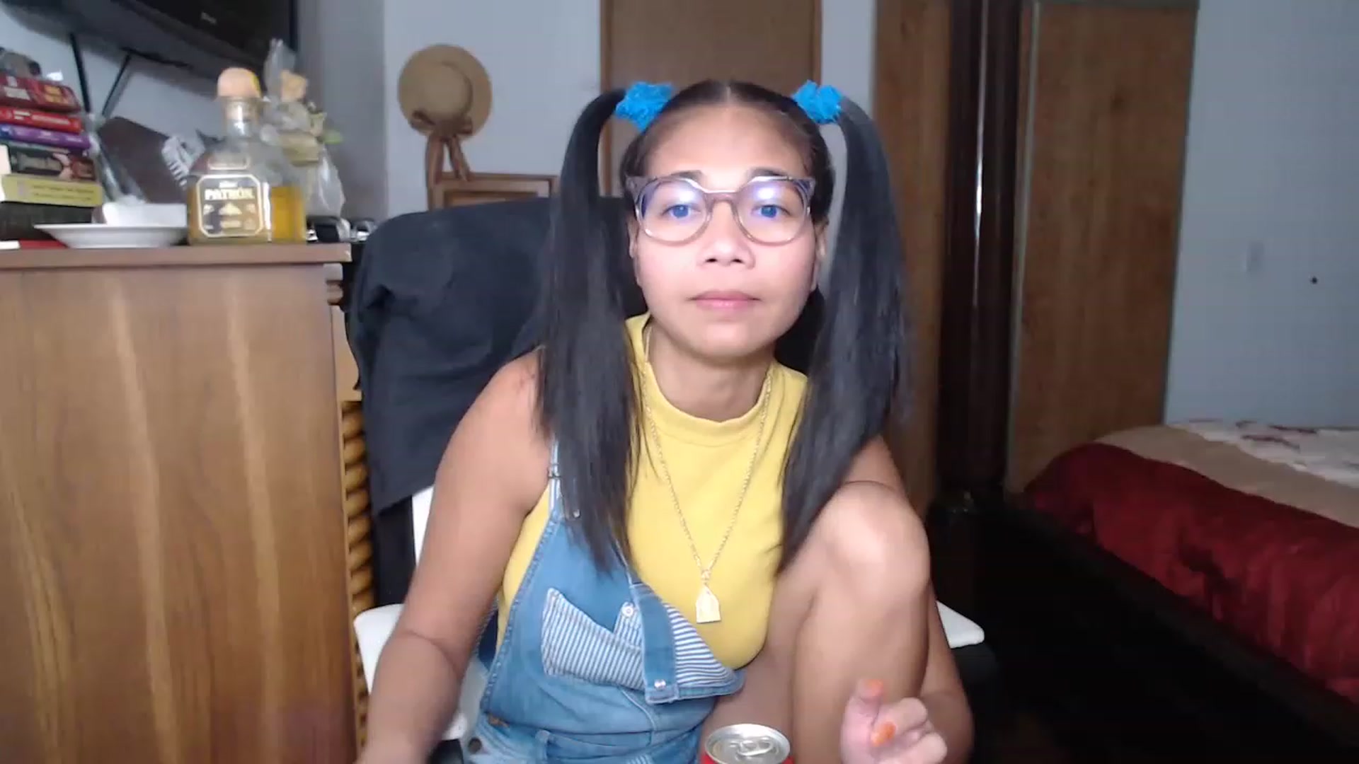 Gallery image thumbnail from Littlekai2023's myfreecams stream on, 11/21/2022, 01:26 image 1 of 20