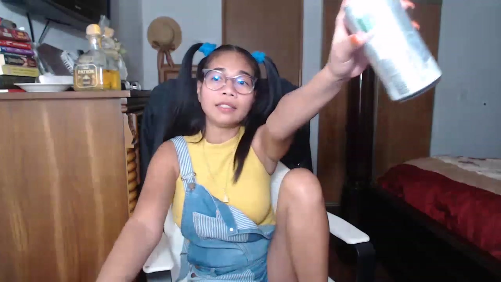 Gallery image thumbnail from Littlekai2023's myfreecams stream on, 11/21/2022, 01:26 image 12 of 20