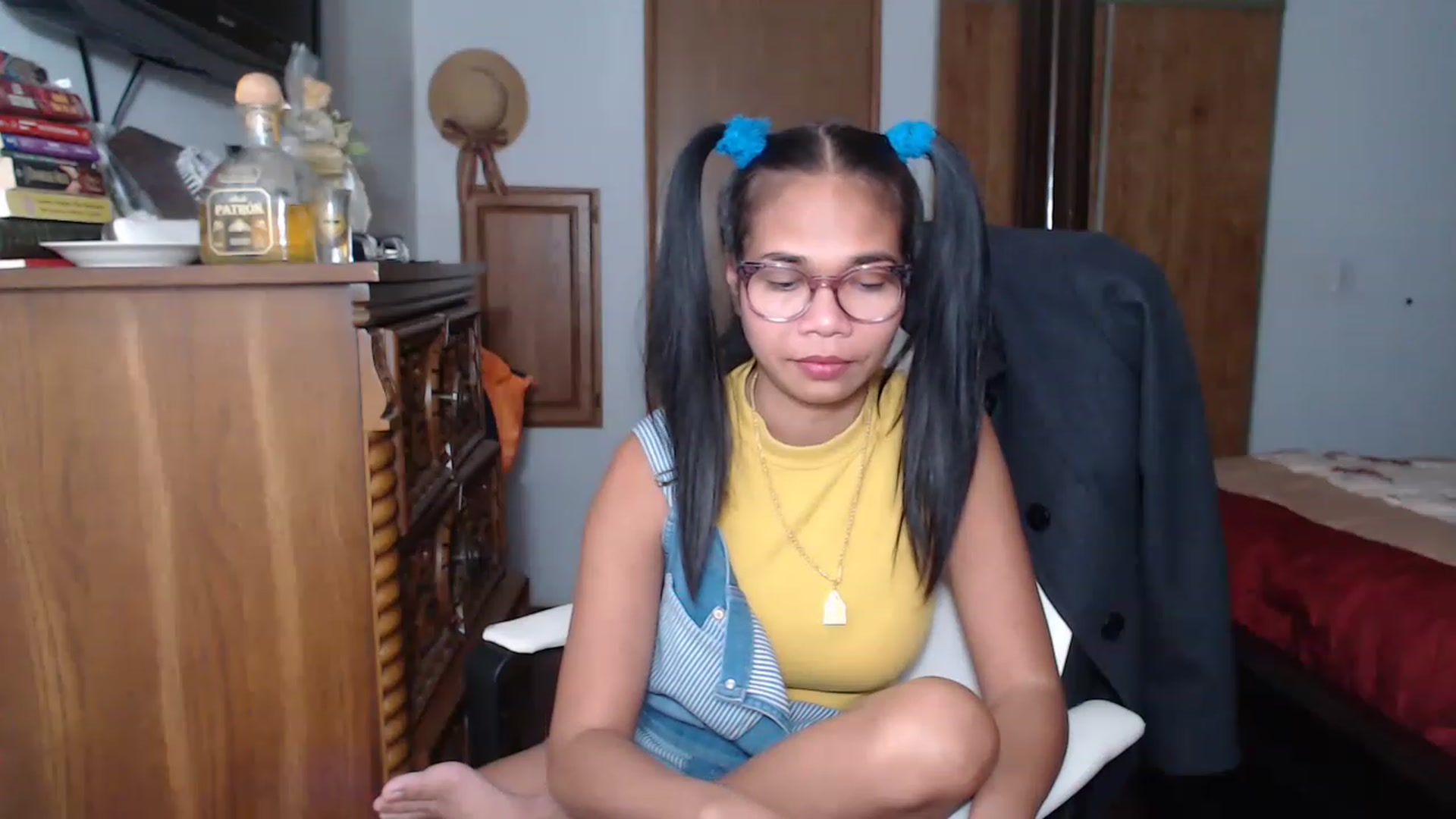 Gallery image thumbnail from Littlekai2023's myfreecams stream on, 11/21/2022, 01:26 image 20 of 20