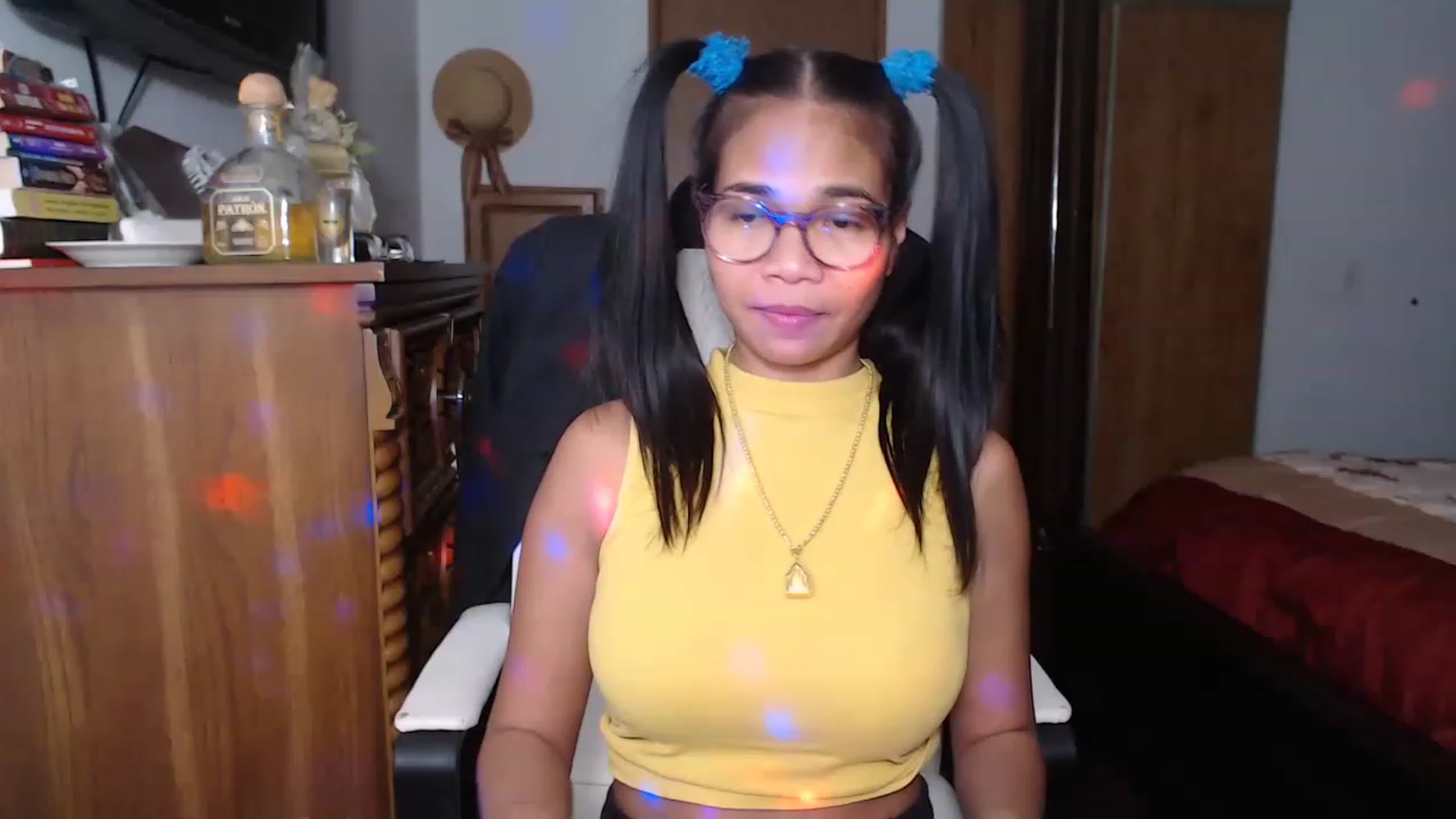 Gallery image thumbnail from Littlekai2023's myfreecams stream on, 11/21/2022, 03:40 image 20 of 20