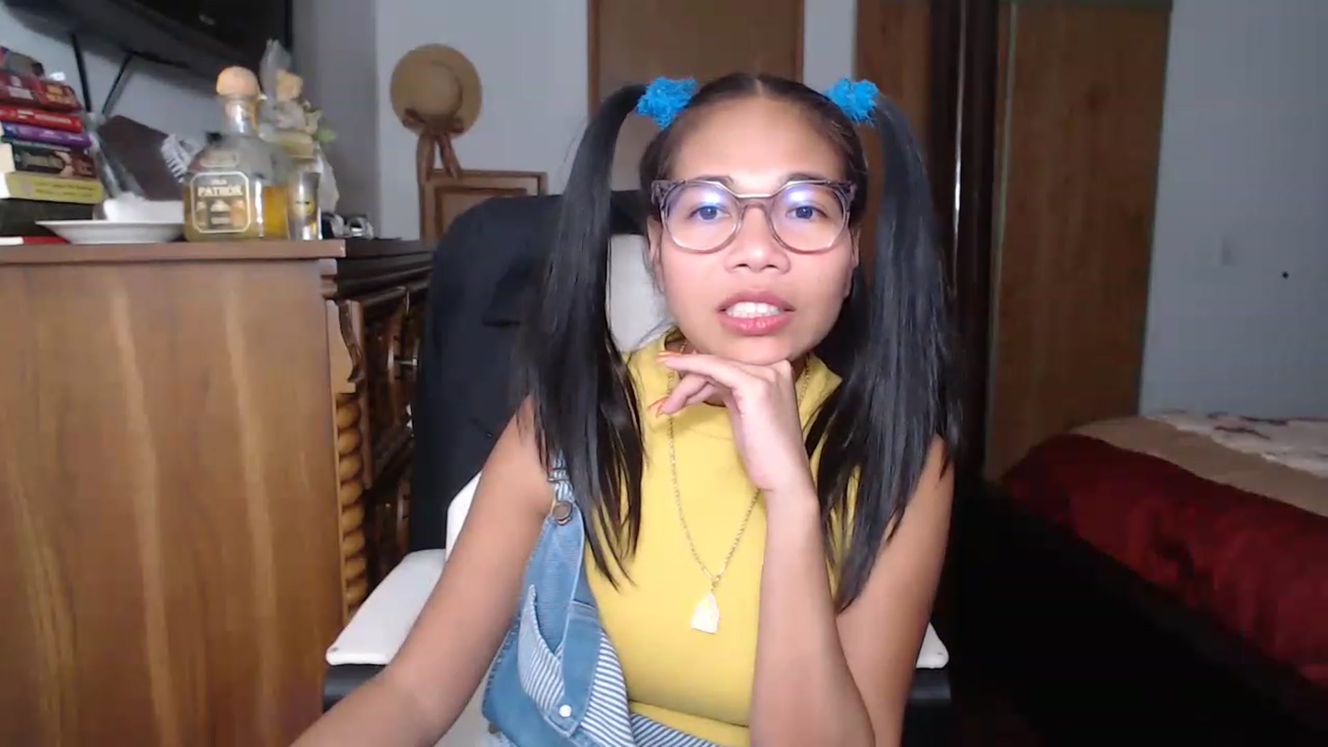 Gallery image thumbnail from Littlekai2023's myfreecams stream on, 11/21/2022, 03:40 image 6 of 20