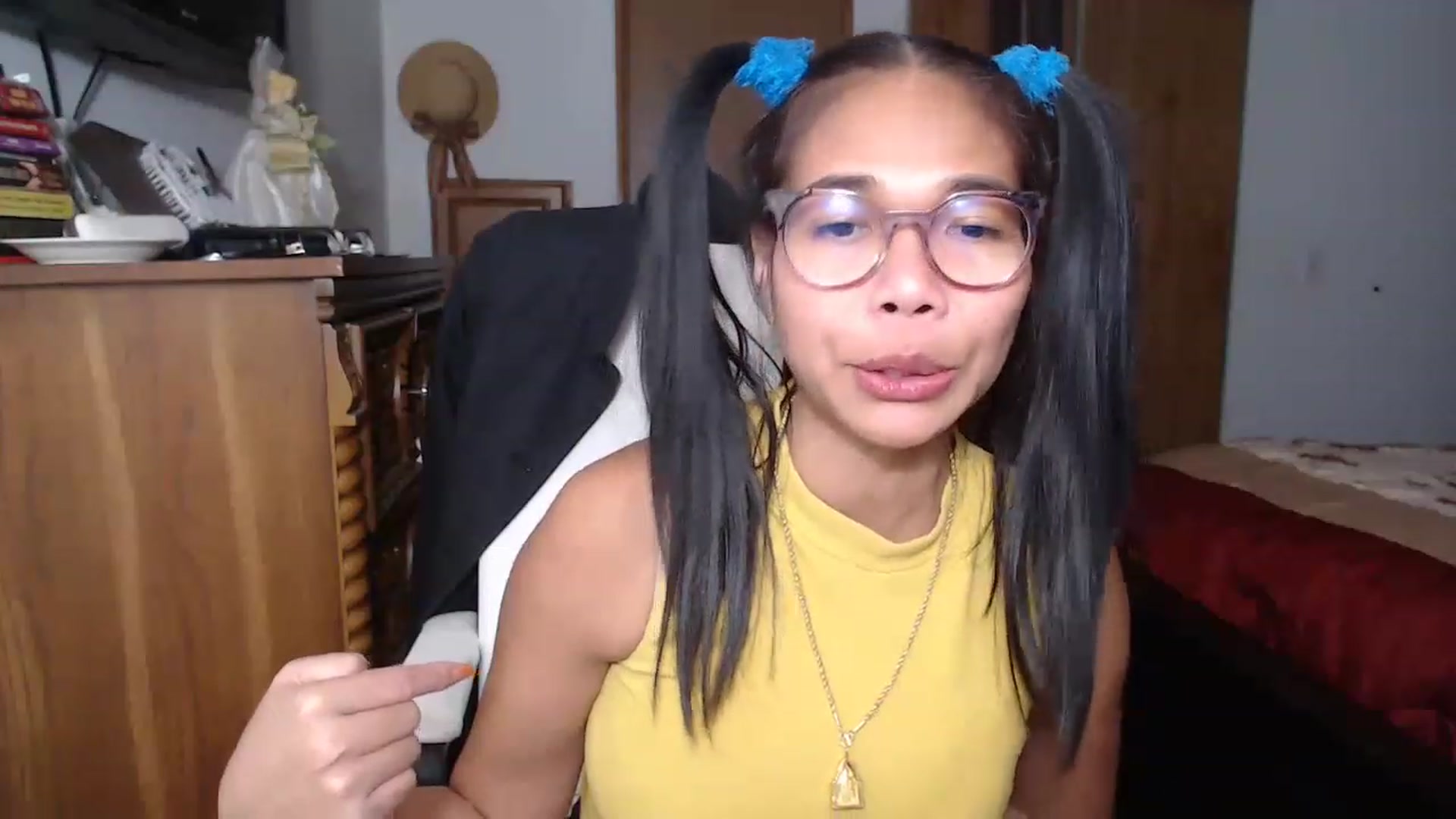 Gallery image thumbnail from Littlekai2023's myfreecams stream on, 11/21/2022, 04:26 image 14 of 20