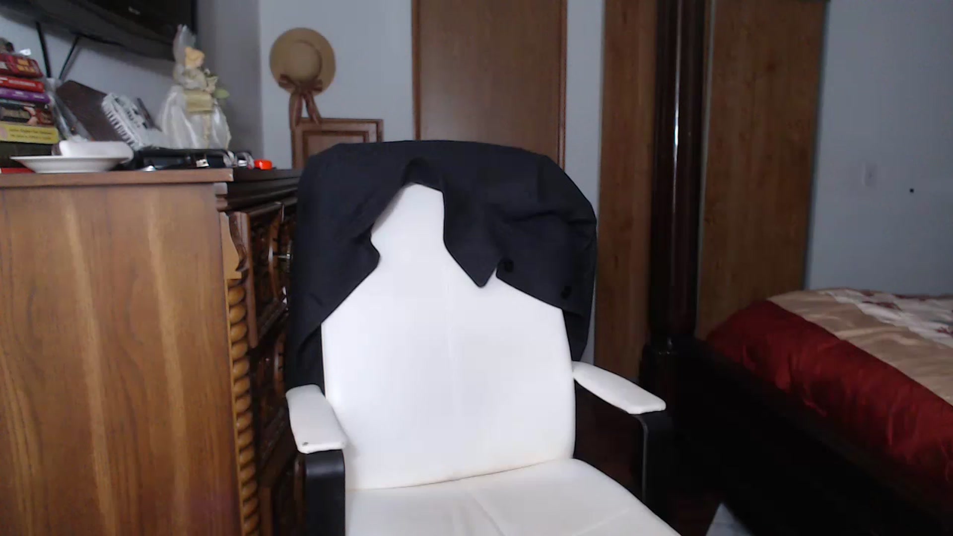 Gallery image thumbnail from Littlekai2023's myfreecams stream on, 11/23/2022, 01:22 image 3 of 20