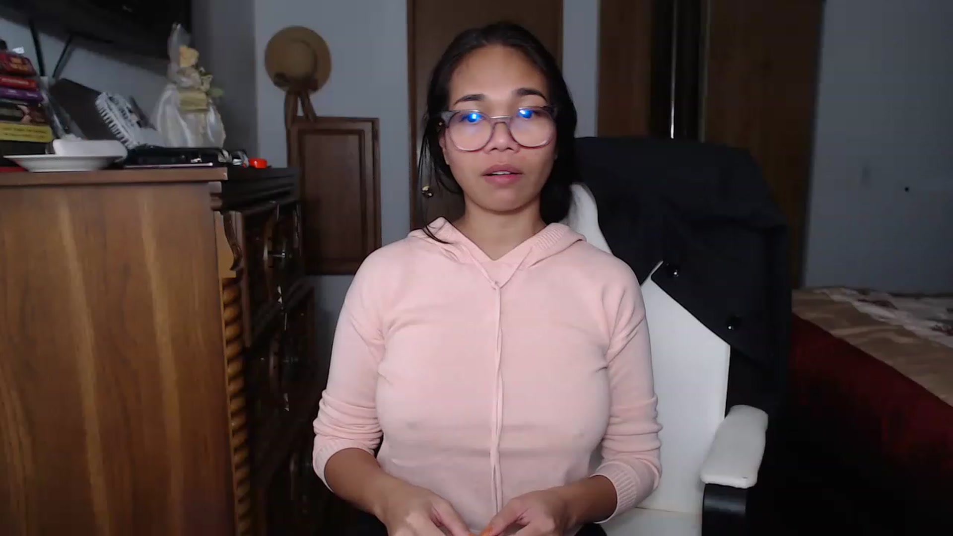 Gallery image thumbnail from Littlekai2023's myfreecams stream on, 11/23/2022, 02:09 image 9 of 20