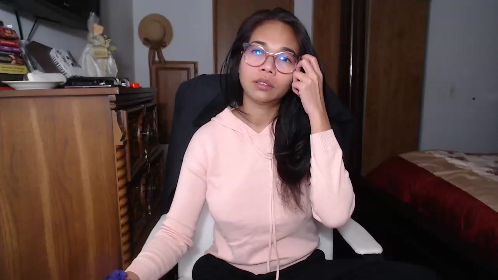 Gallery image thumbnail from Littlekai2023's myfreecams stream on, 11/23/2022, 02:09 image 18 of 20