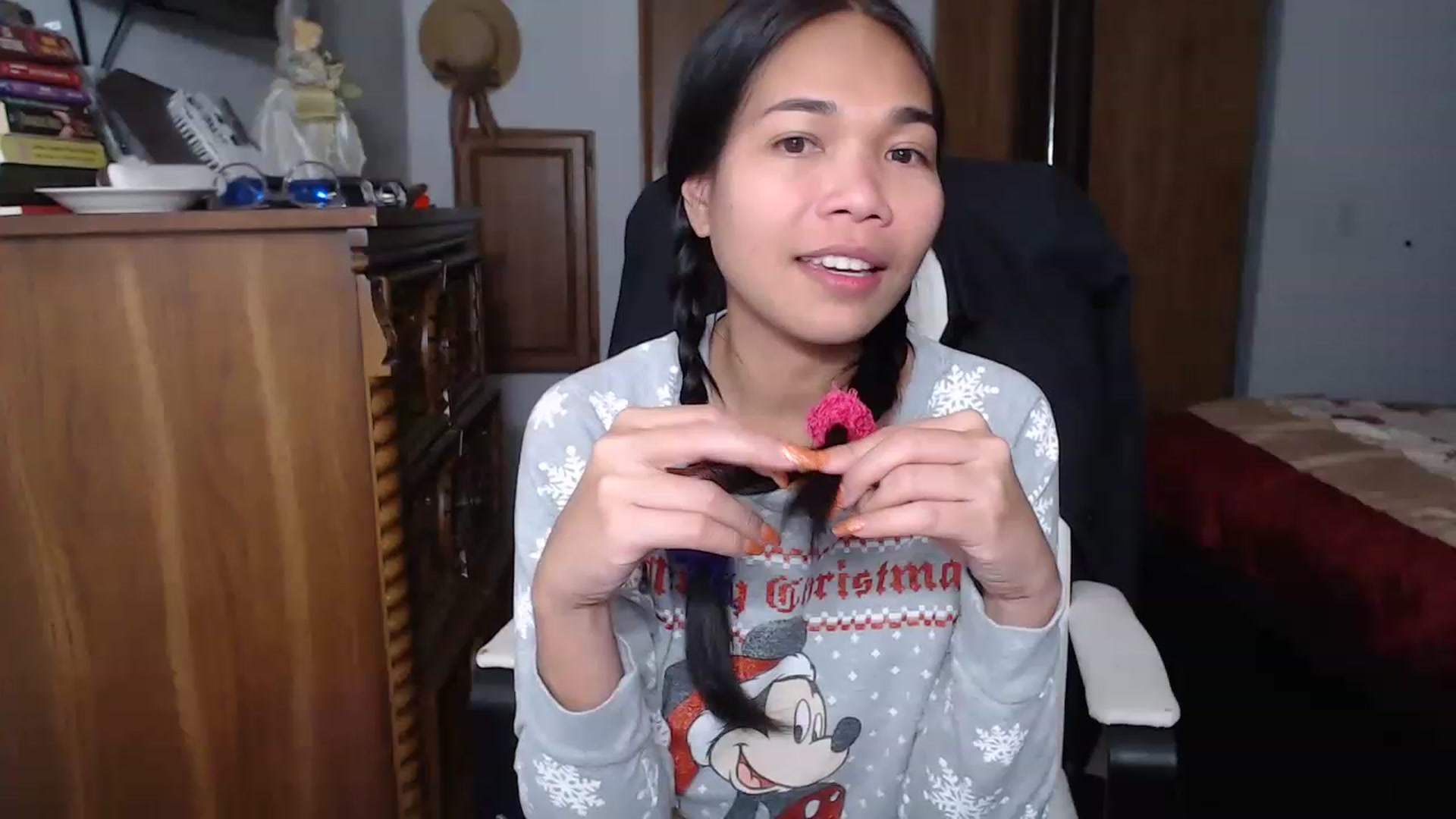 Gallery image thumbnail from Littlekai2023's myfreecams stream on, 11/23/2022, 05:37 image 19 of 20