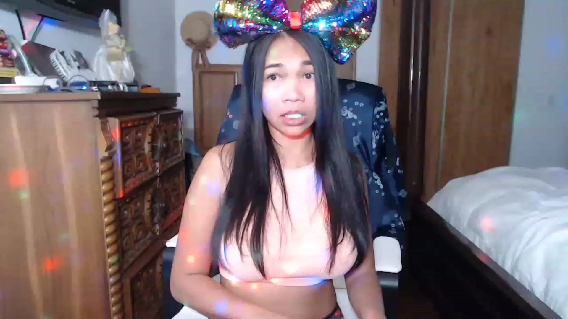 Gallery image thumbnail from Littlekai2023's myfreecams stream on, 11/24/2022, 06:38 image 15 of 20