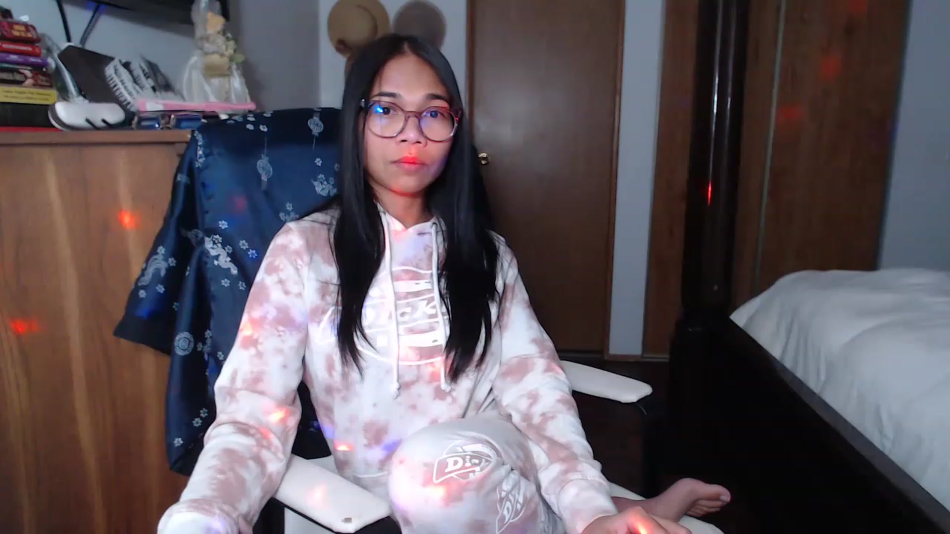 Gallery image thumbnail from Littlekai2023's myfreecams stream on, 11/25/2022, 04:27 image 6 of 20