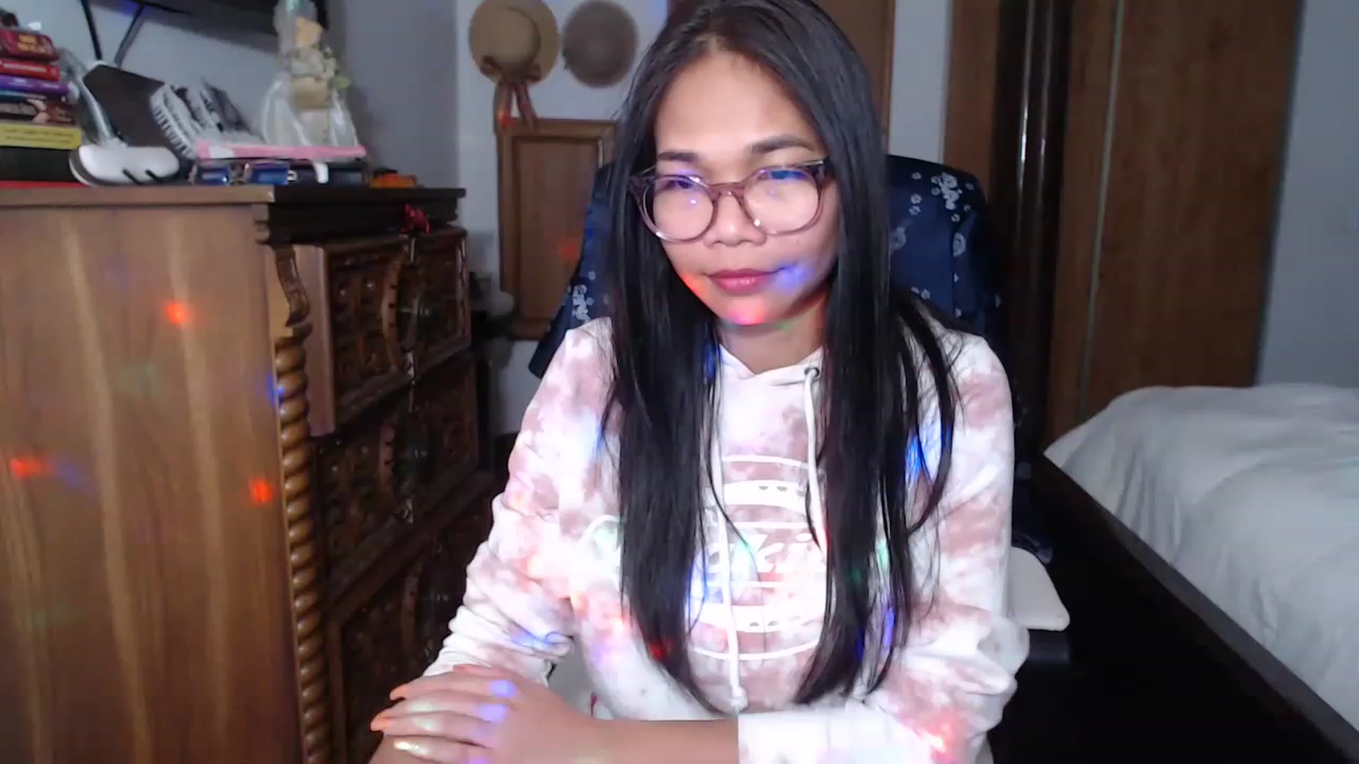 Gallery image thumbnail from Littlekai2023's myfreecams stream on, 11/25/2022, 04:27 image 14 of 20