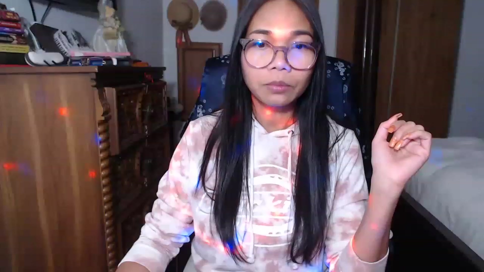 Gallery image thumbnail from Littlekai2023's myfreecams stream on, 11/25/2022, 04:27 image 12 of 20