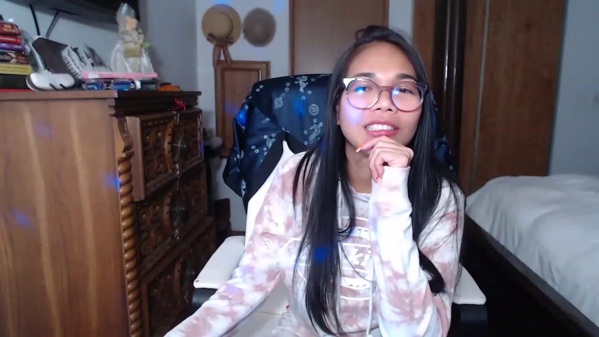 Gallery image thumbnail from Littlekai2023's myfreecams stream on, 11/25/2022, 05:58 image 9 of 20