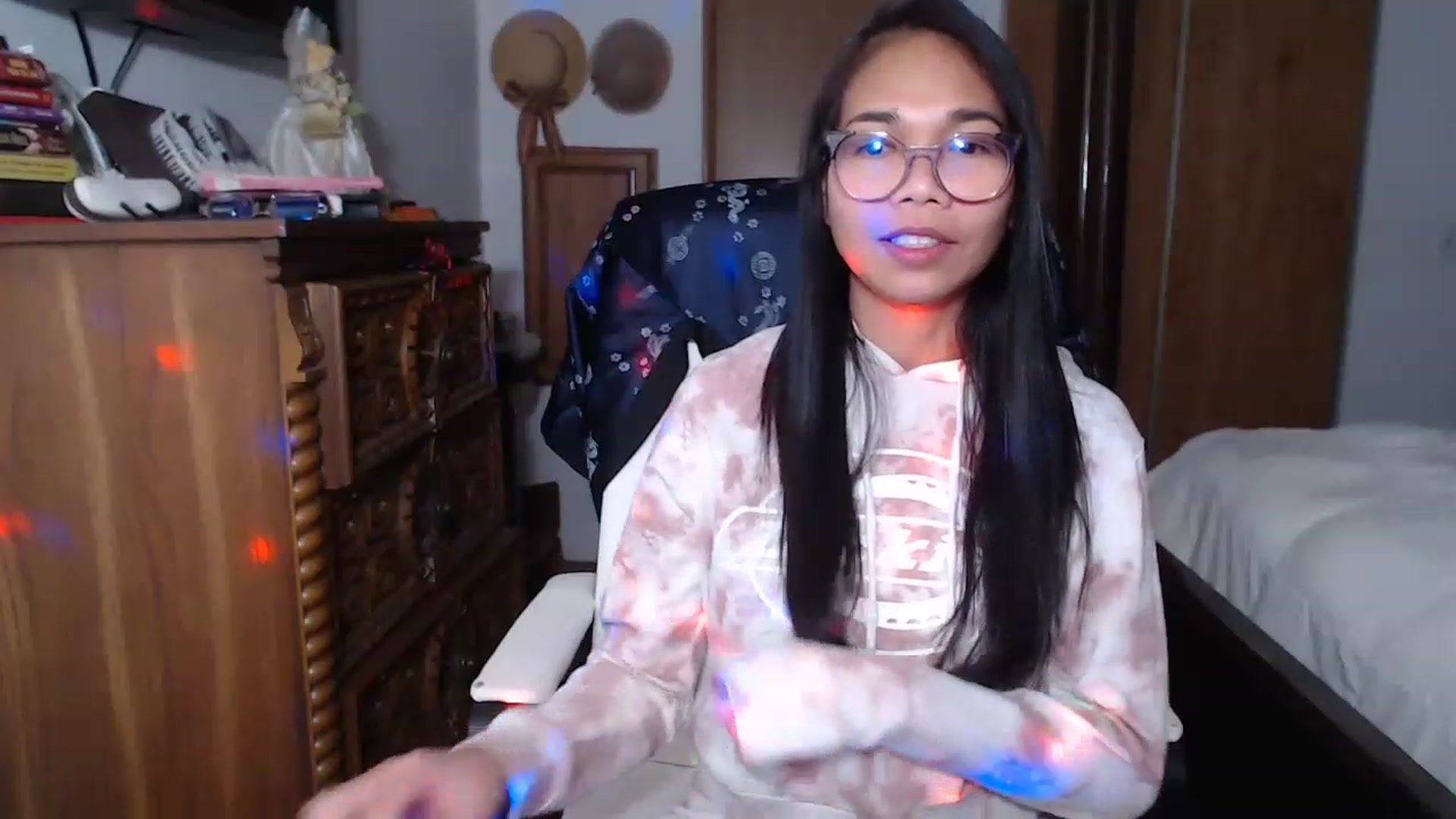 Gallery image thumbnail from Littlekai2023's myfreecams stream on, 11/25/2022, 05:58 image 15 of 20