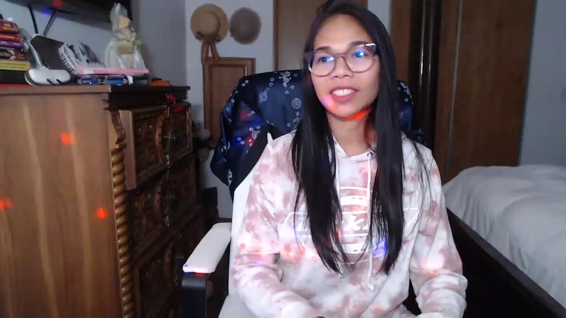 Gallery image thumbnail from Littlekai2023's myfreecams stream on, 11/25/2022, 05:58 image 8 of 20