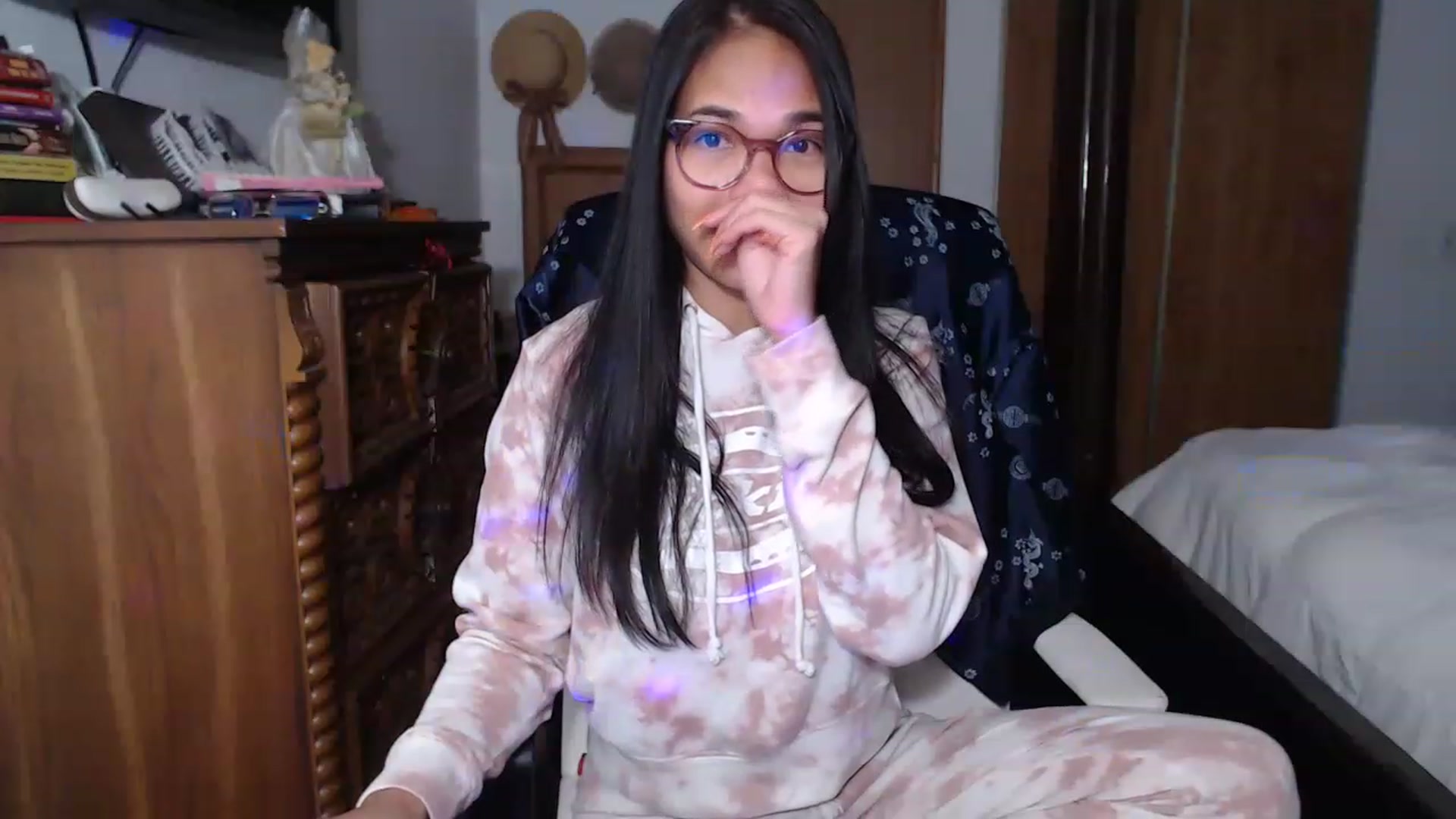 Gallery image thumbnail from Littlekai2023's myfreecams stream on, 11/25/2022, 05:58 image 20 of 20