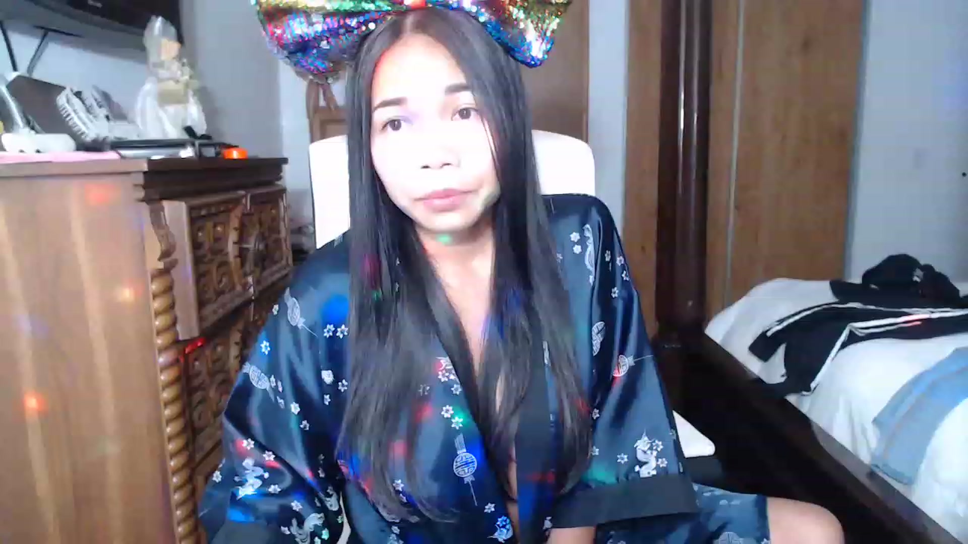 Gallery image thumbnail from Littlekai2023's myfreecams stream on, 11/26/2022, 05:07 image 17 of 20