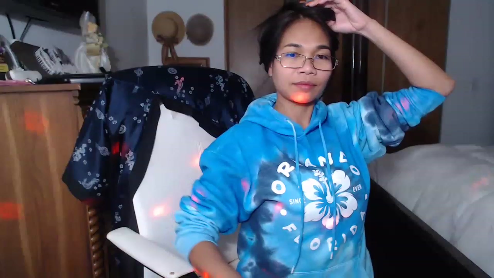 Gallery image thumbnail from Littlekai2023's myfreecams stream on, 11/27/2022, 06:06 image 11 of 20