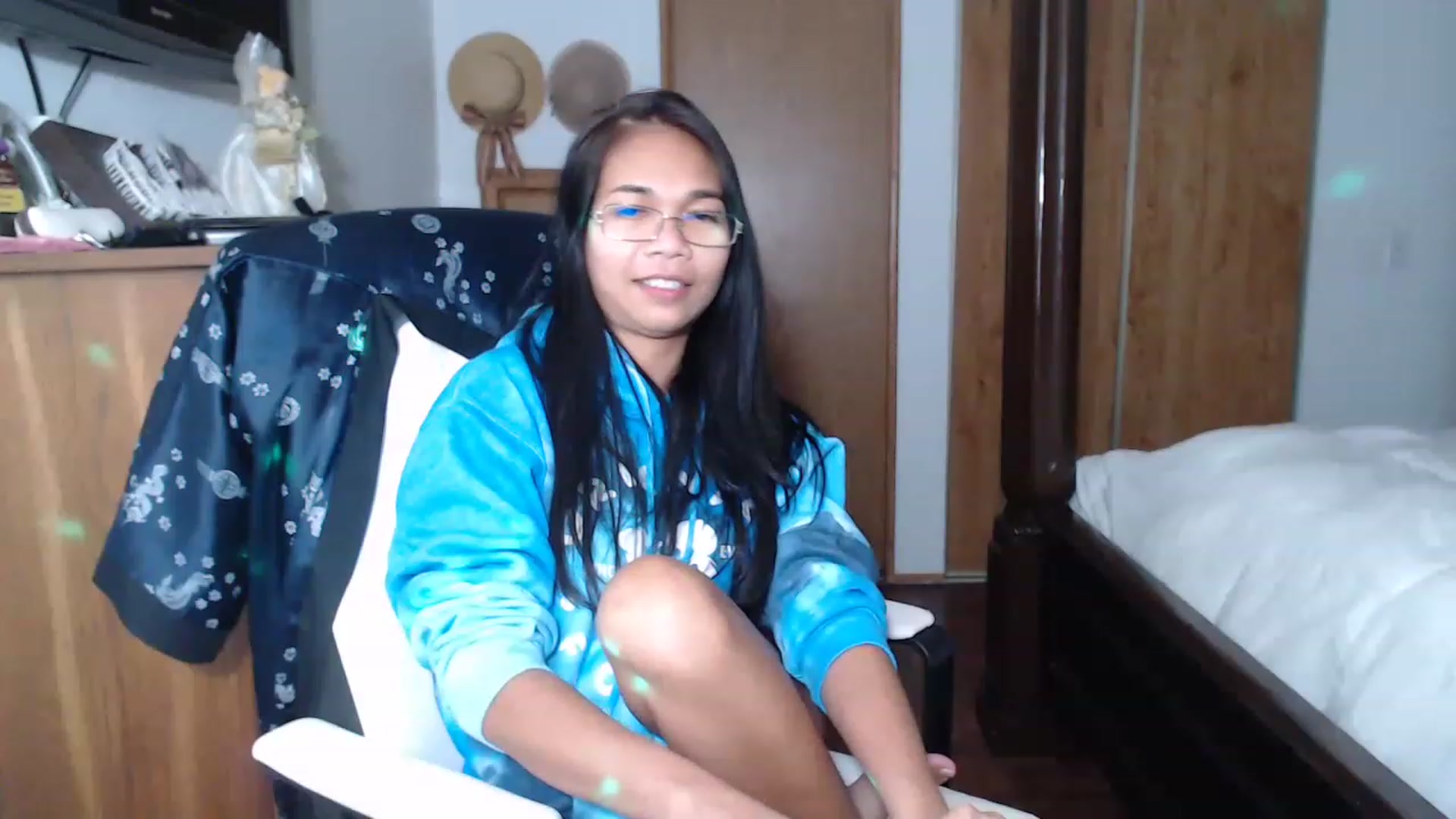Gallery image thumbnail from Littlekai2023's myfreecams stream on, 11/27/2022, 06:06 image 9 of 20