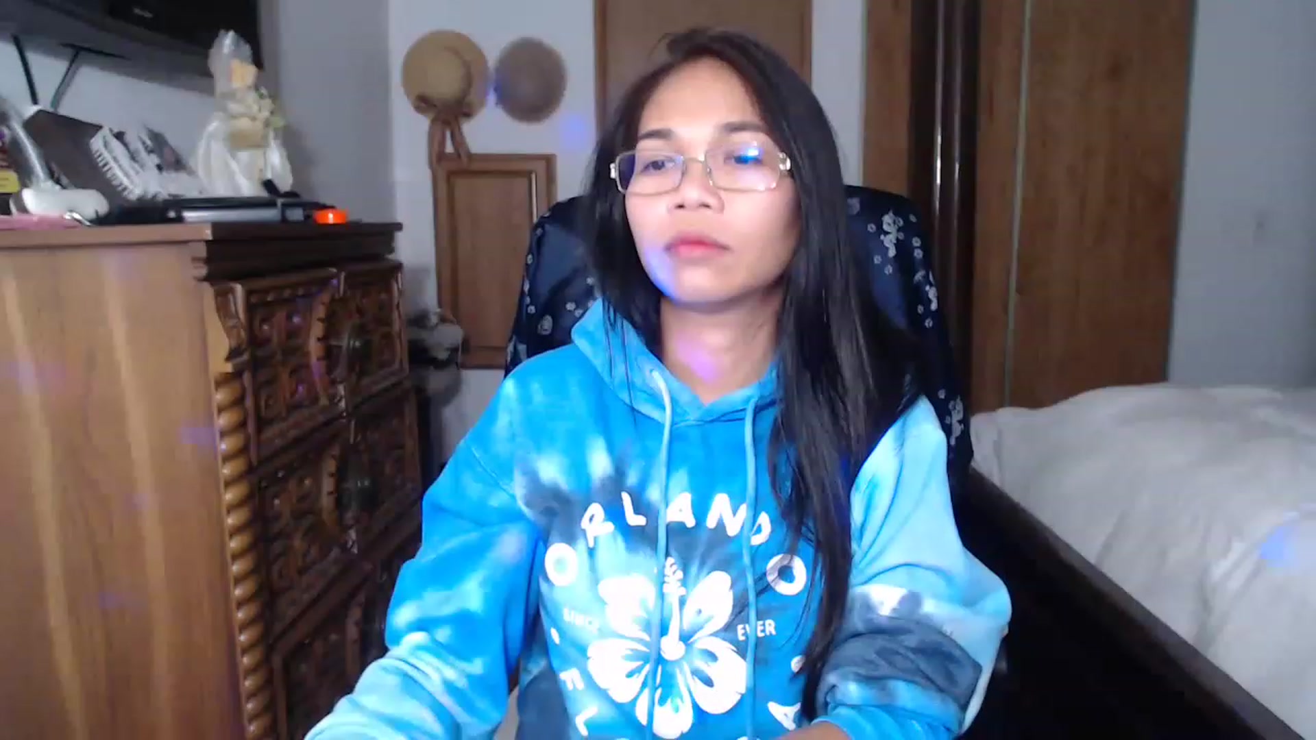 Gallery image thumbnail from Littlekai2023's myfreecams stream on, 11/27/2022, 06:06 image 4 of 20