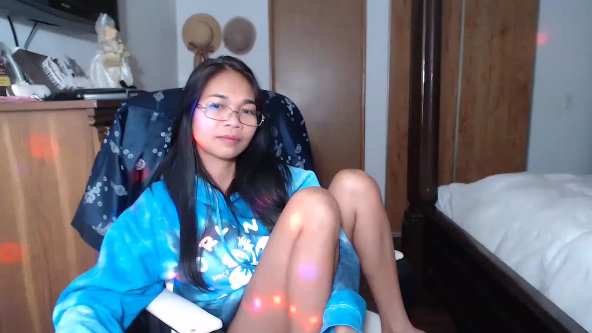 Gallery image thumbnail from Littlekai2023's myfreecams stream on, 11/27/2022, 06:06 image 8 of 20