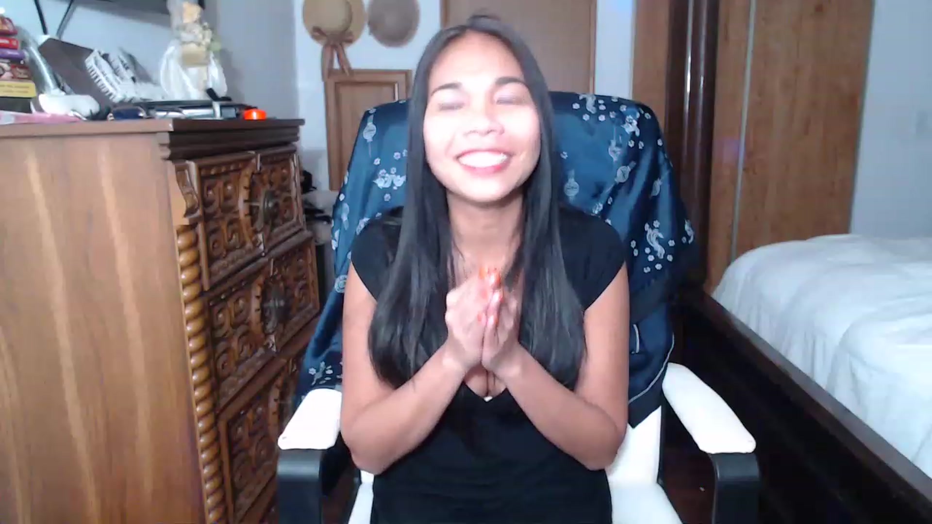 Gallery image thumbnail from Littlekai2023's myfreecams stream on, 11/28/2022, 06:29 image 14 of 20