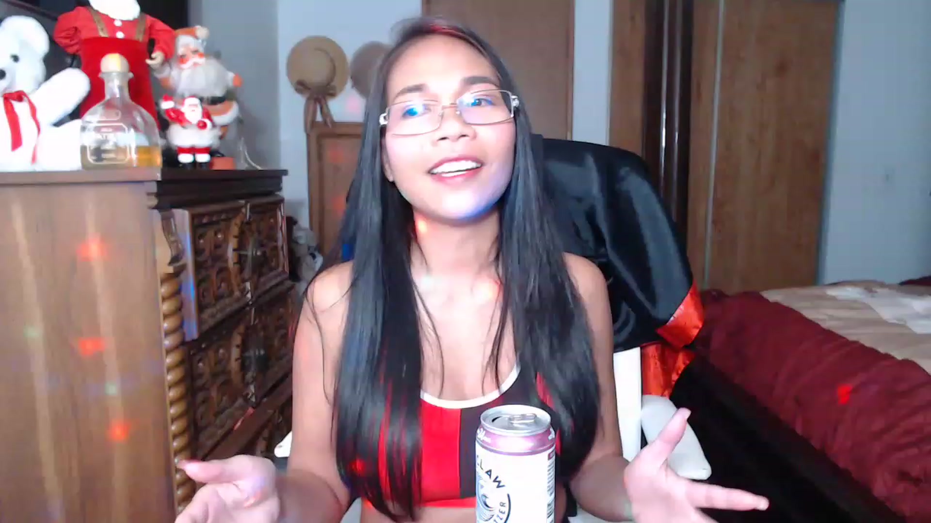 Gallery image thumbnail from Littlekai2023's myfreecams stream on, 12/15/2022, 03:30 image 2 of 20