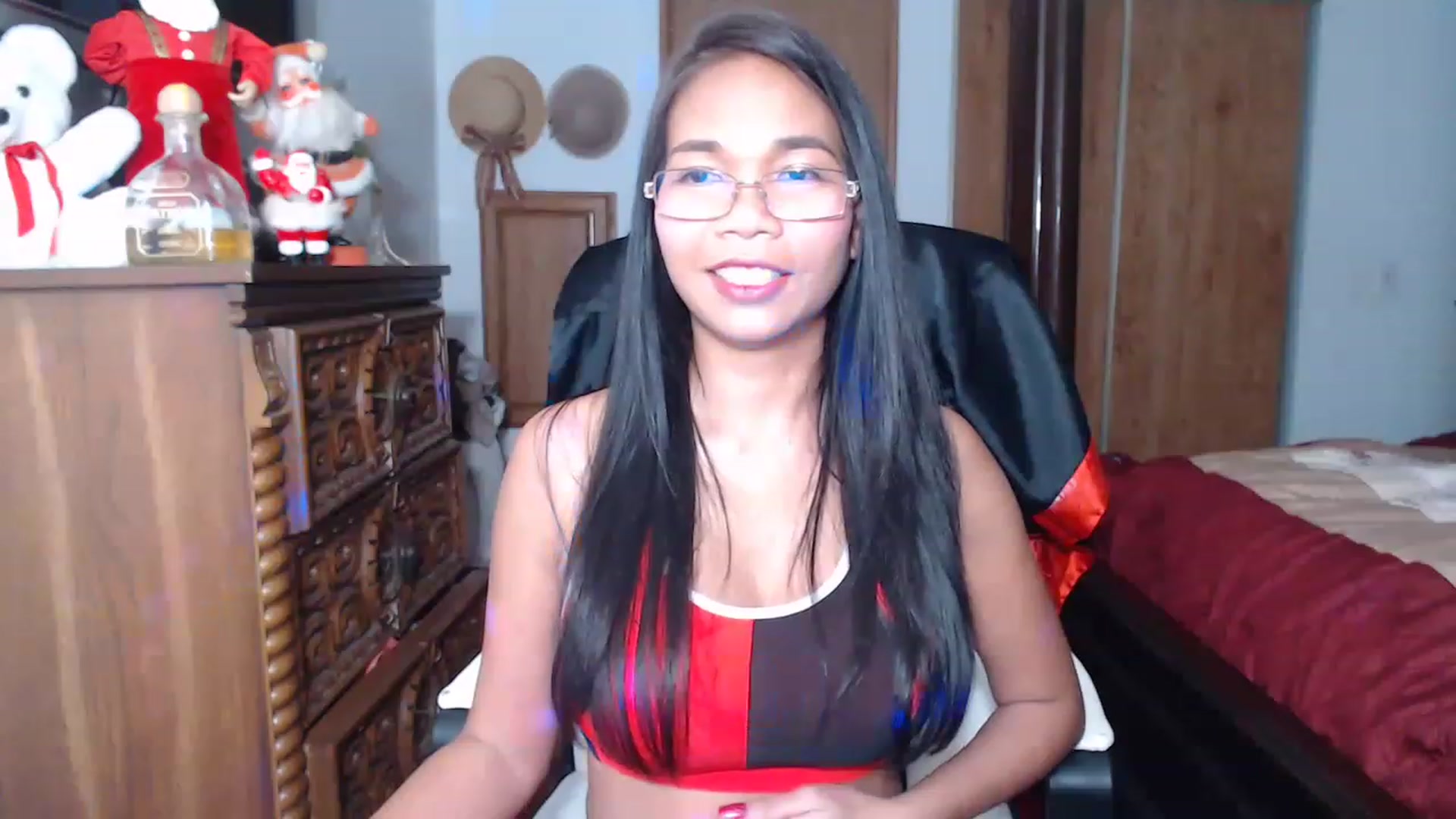 Gallery image thumbnail from Littlekai2023's myfreecams stream on, 12/15/2022, 03:30 image 3 of 20