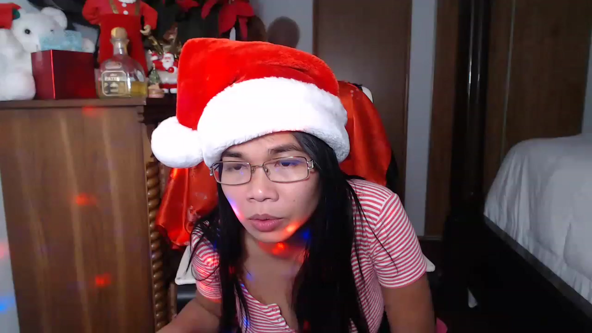 Gallery image thumbnail from Littlekai2023's myfreecams stream on, 12/26/2022, 06:05 image 13 of 20