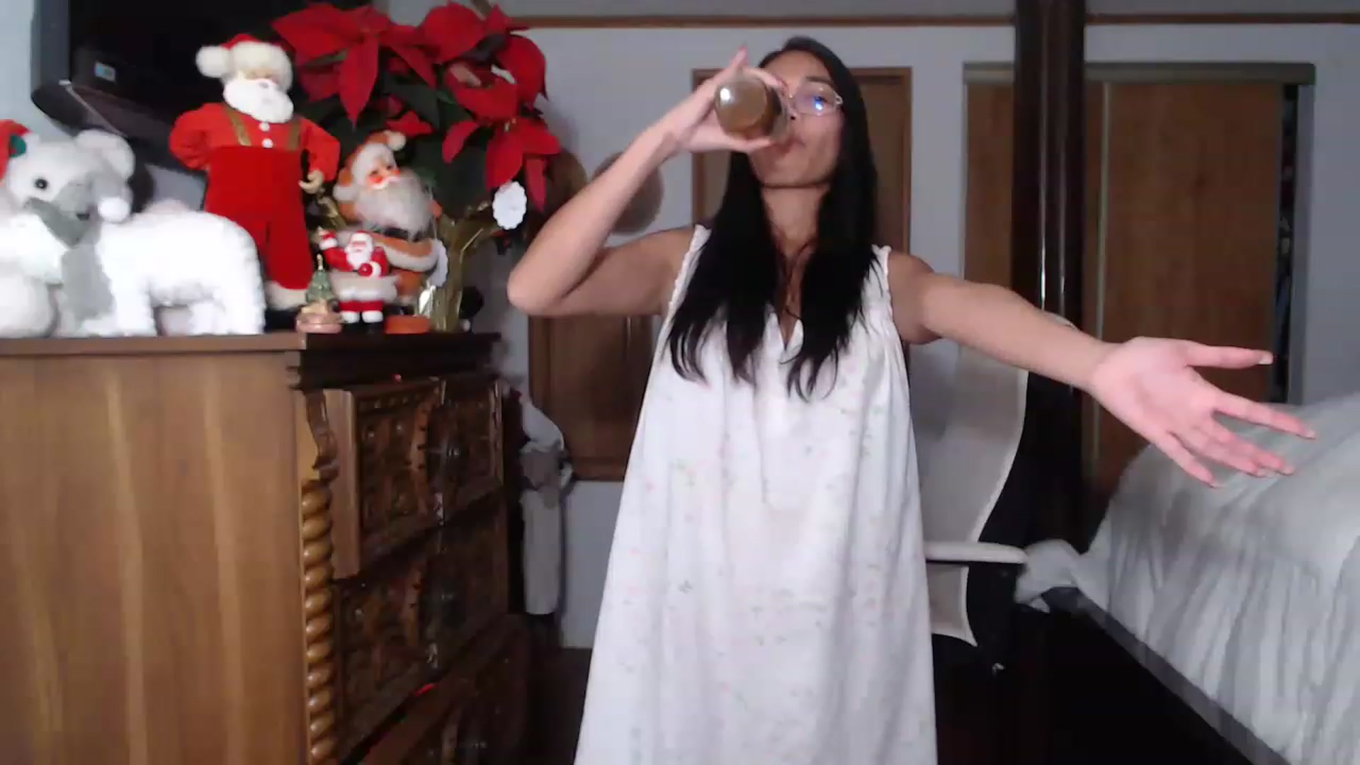 Gallery image thumbnail from Littlekai2023's myfreecams stream on, 12/27/2022, 04:49 image 19 of 20