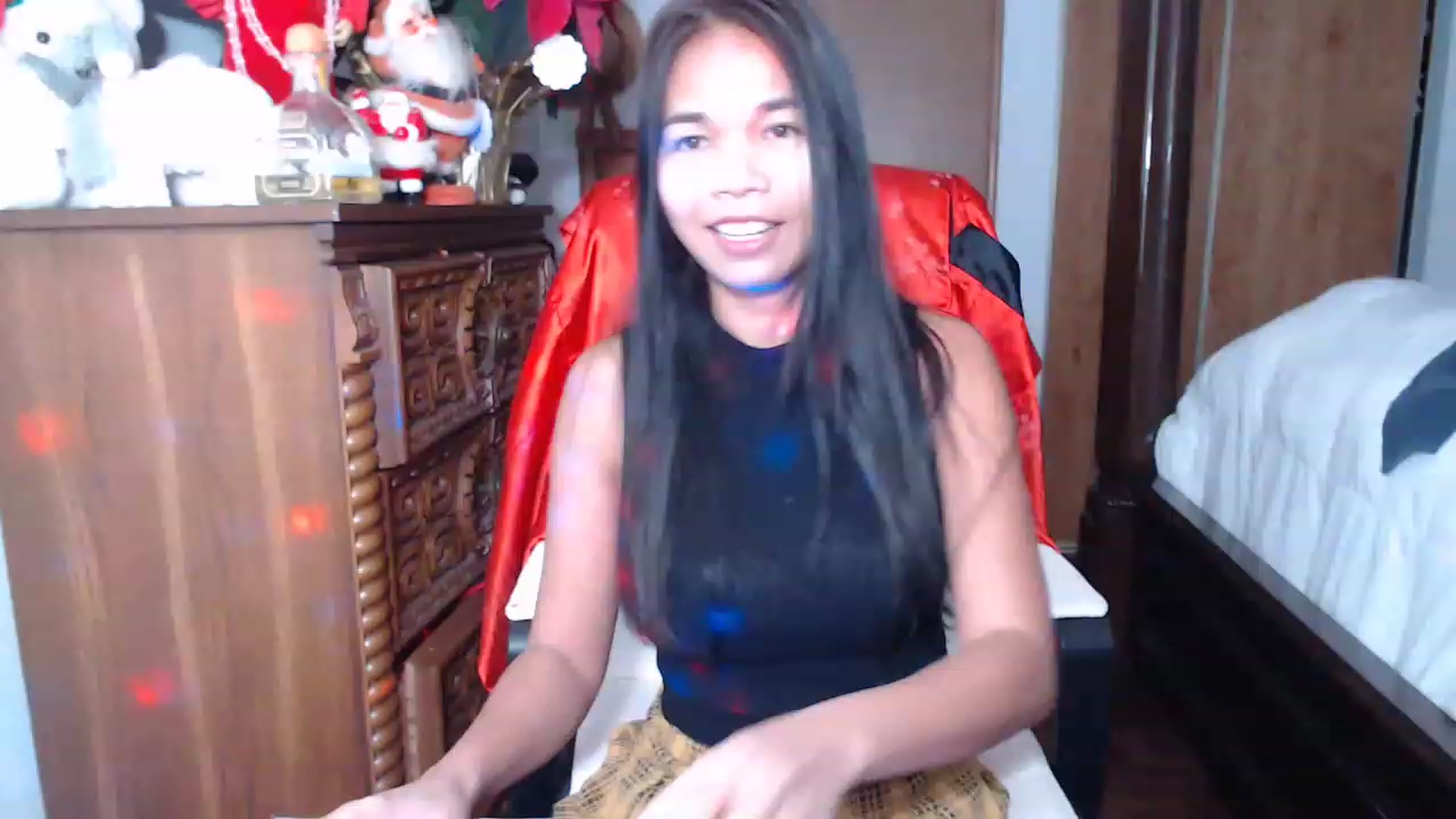 Gallery image thumbnail from Littlekai2023's myfreecams stream on, 12/29/2022, 07:12 image 1 of 20