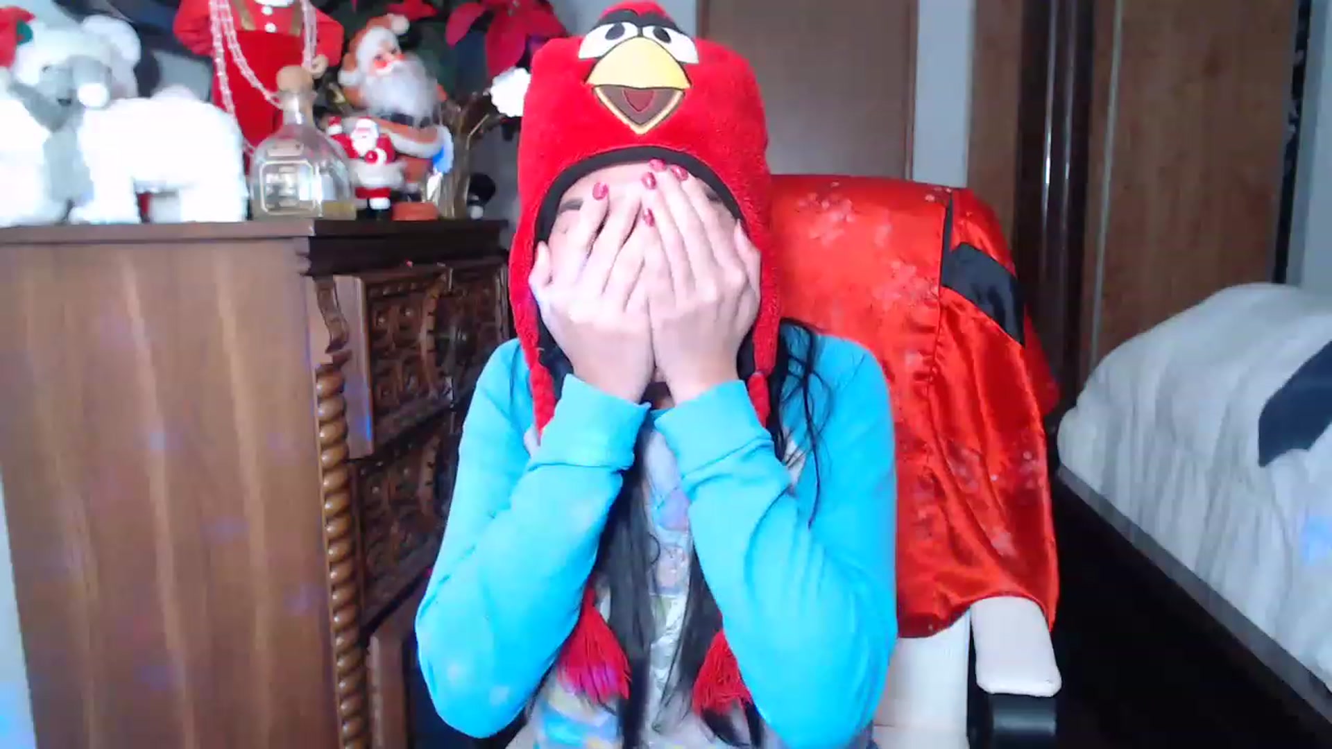 Gallery image thumbnail from Littlekai2023's myfreecams stream on, 12/29/2022, 07:12 image 17 of 20