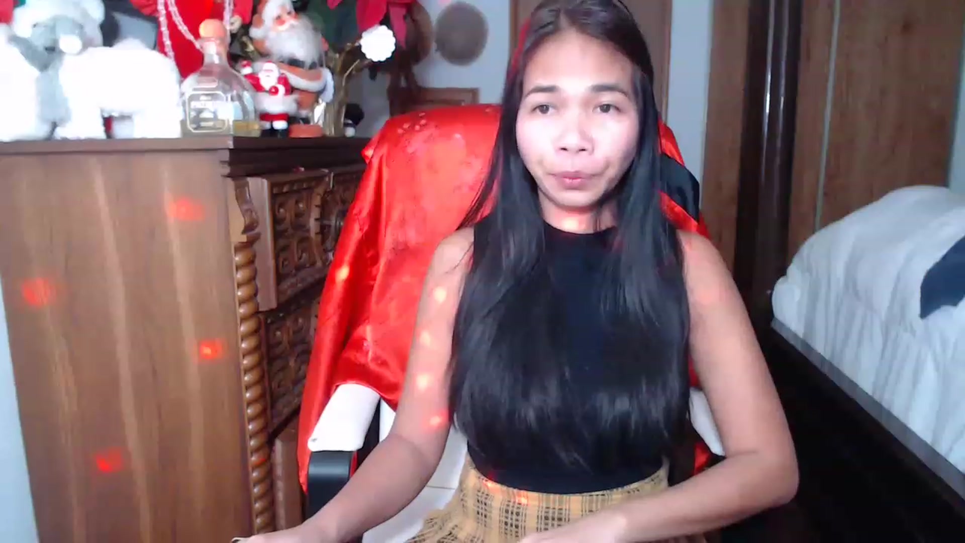 Gallery image thumbnail from Littlekai2023's myfreecams stream on, 12/29/2022, 07:12 image 11 of 20