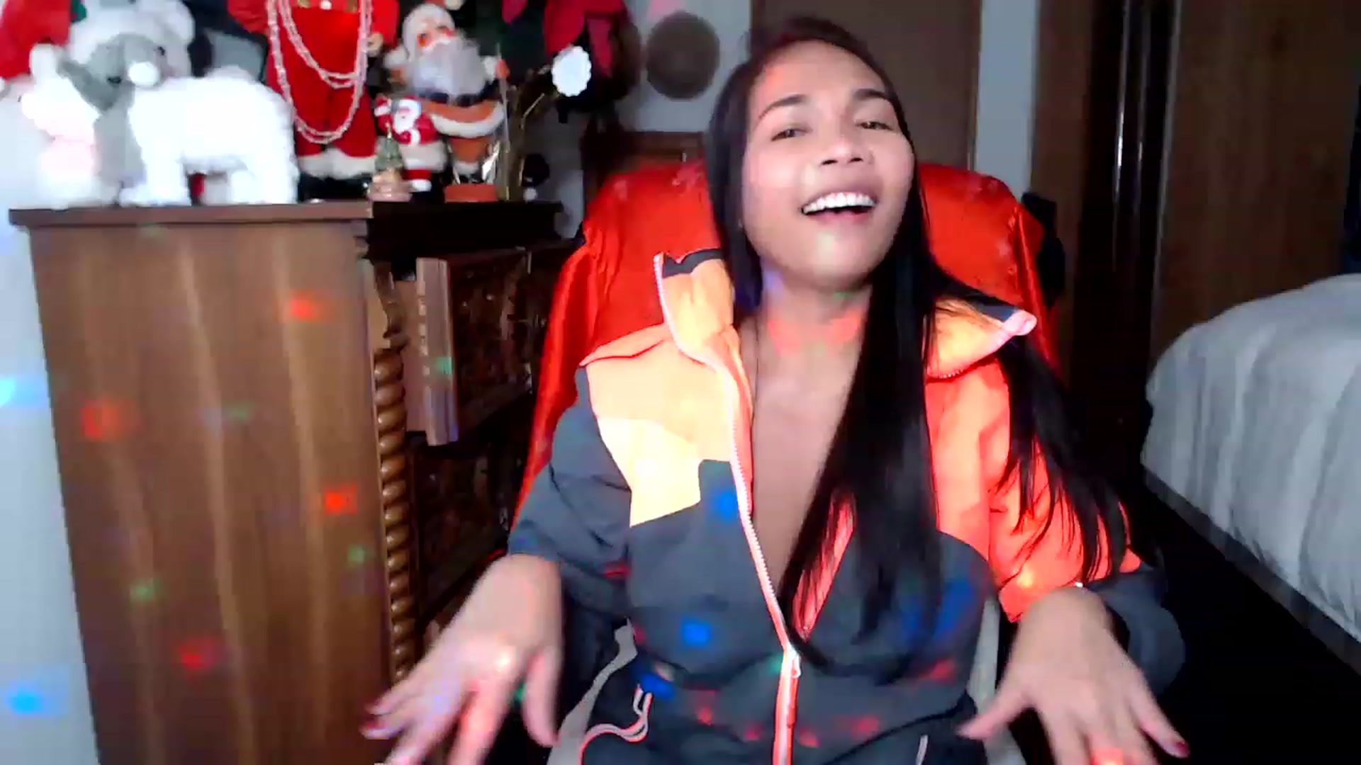 Gallery image thumbnail from Littlekai2023's myfreecams stream on, 12/30/2022, 04:57 image 6 of 20