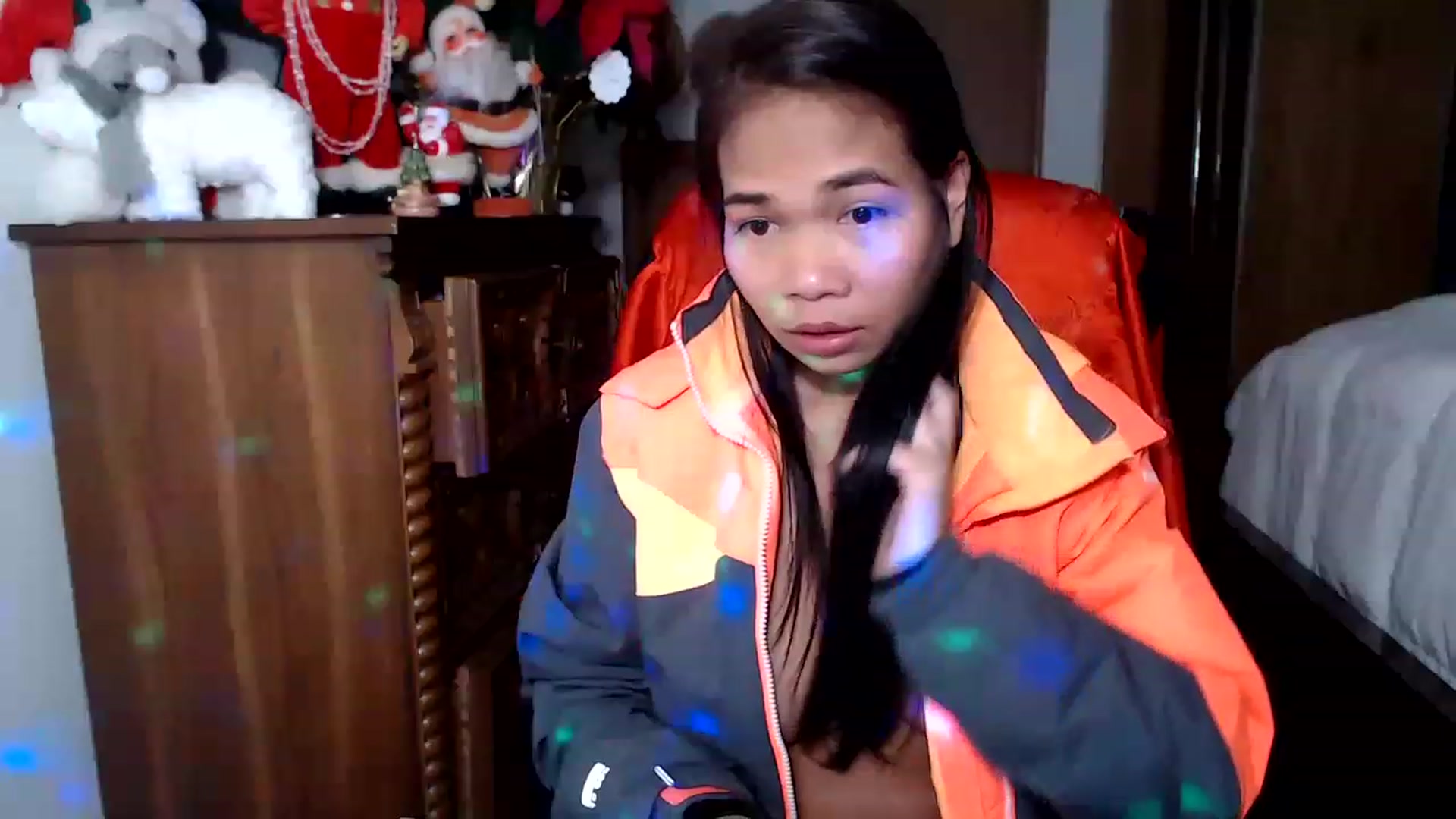 Gallery image thumbnail from Littlekai2023's myfreecams stream on, 12/30/2022, 04:57 image 10 of 20