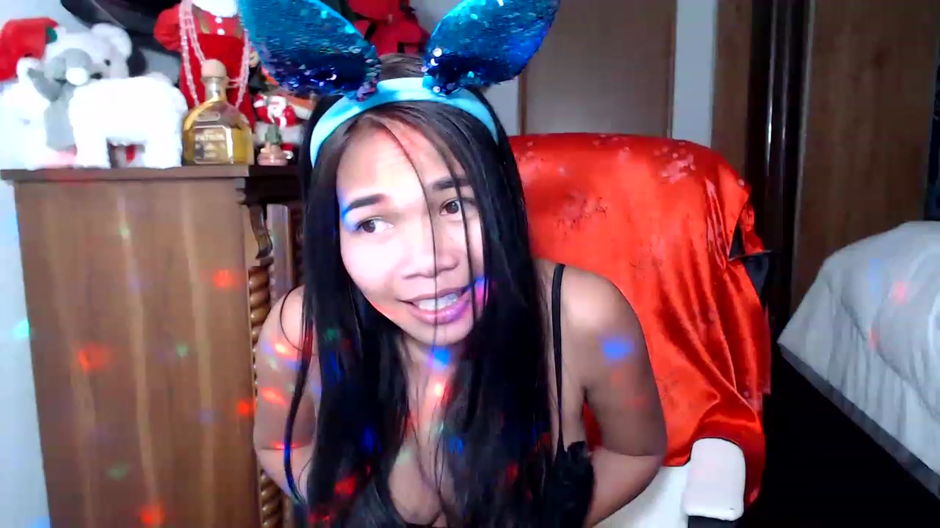 Gallery image thumbnail from Littlekai2023's myfreecams stream on, 12/31/2022, 08:22 image 6 of 20