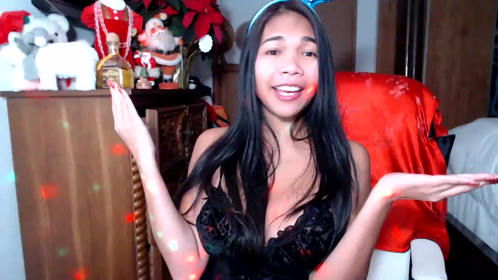 Gallery image thumbnail from Littlekai2023's myfreecams stream on, 12/31/2022, 08:22 image 1 of 20