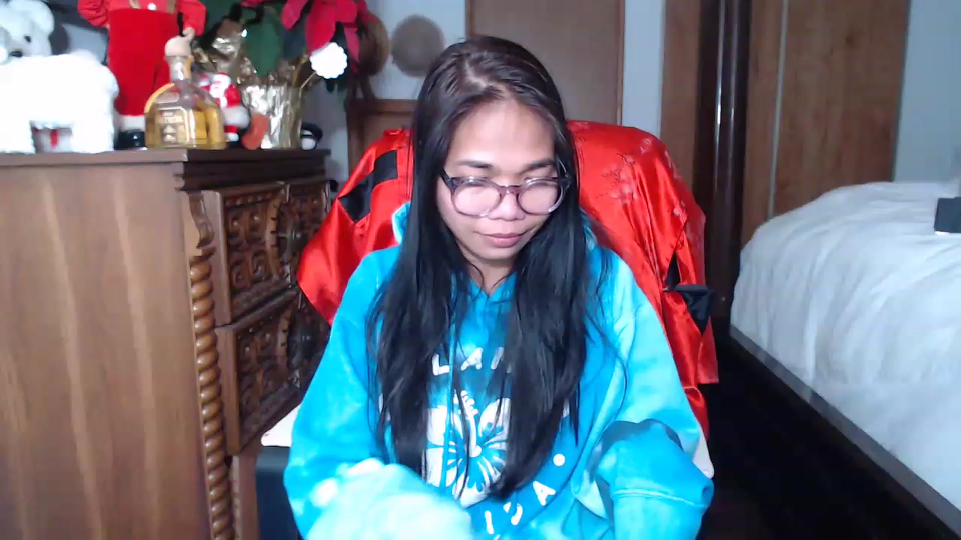 Gallery image thumbnail from Littlekai2023's myfreecams stream on, 12/31/2022, 20:15 image 9 of 20