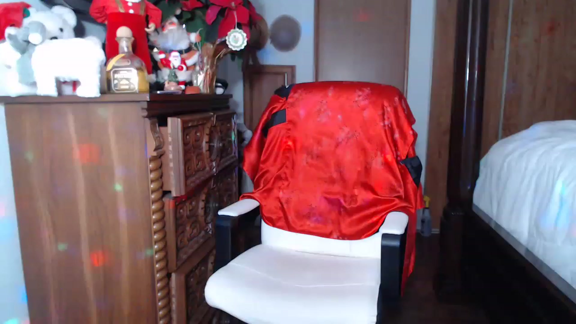 Gallery image thumbnail from Littlekai2023's myfreecams stream on, 01/01/2023, 06:41 image 19 of 20