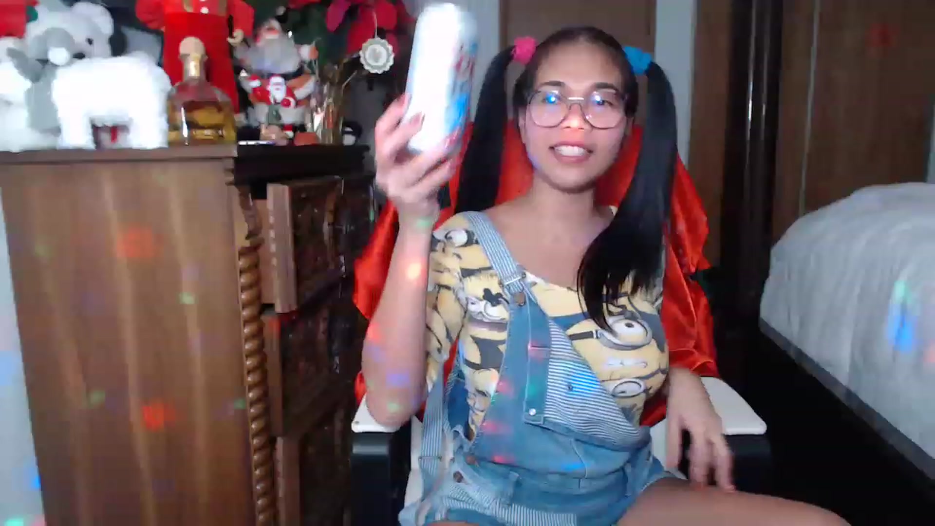 Gallery image thumbnail from Littlekai2023's myfreecams stream on, 01/01/2023, 06:41 image 17 of 20