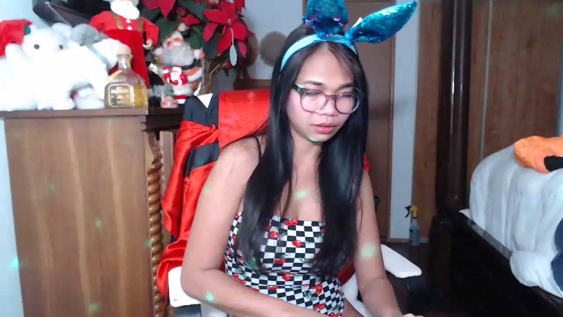 Gallery image thumbnail from Littlekai2023's myfreecams stream on, 01/01/2023, 20:13 image 3 of 20