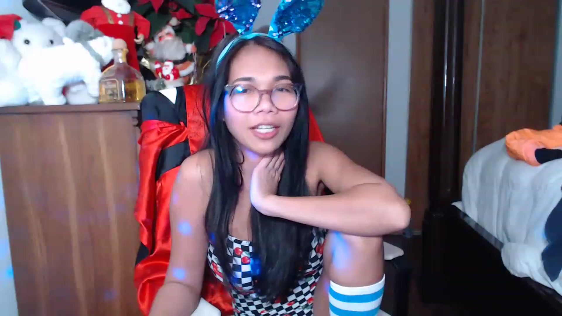 Gallery image thumbnail from Littlekai2023's myfreecams stream on, 01/01/2023, 20:13 image 6 of 20
