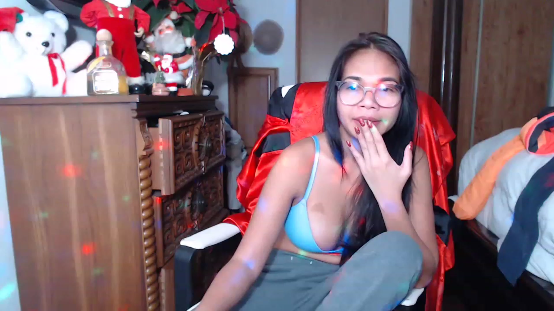 Gallery image thumbnail from Littlekai2023's myfreecams stream on, 01/02/2023, 03:26 image 3 of 20