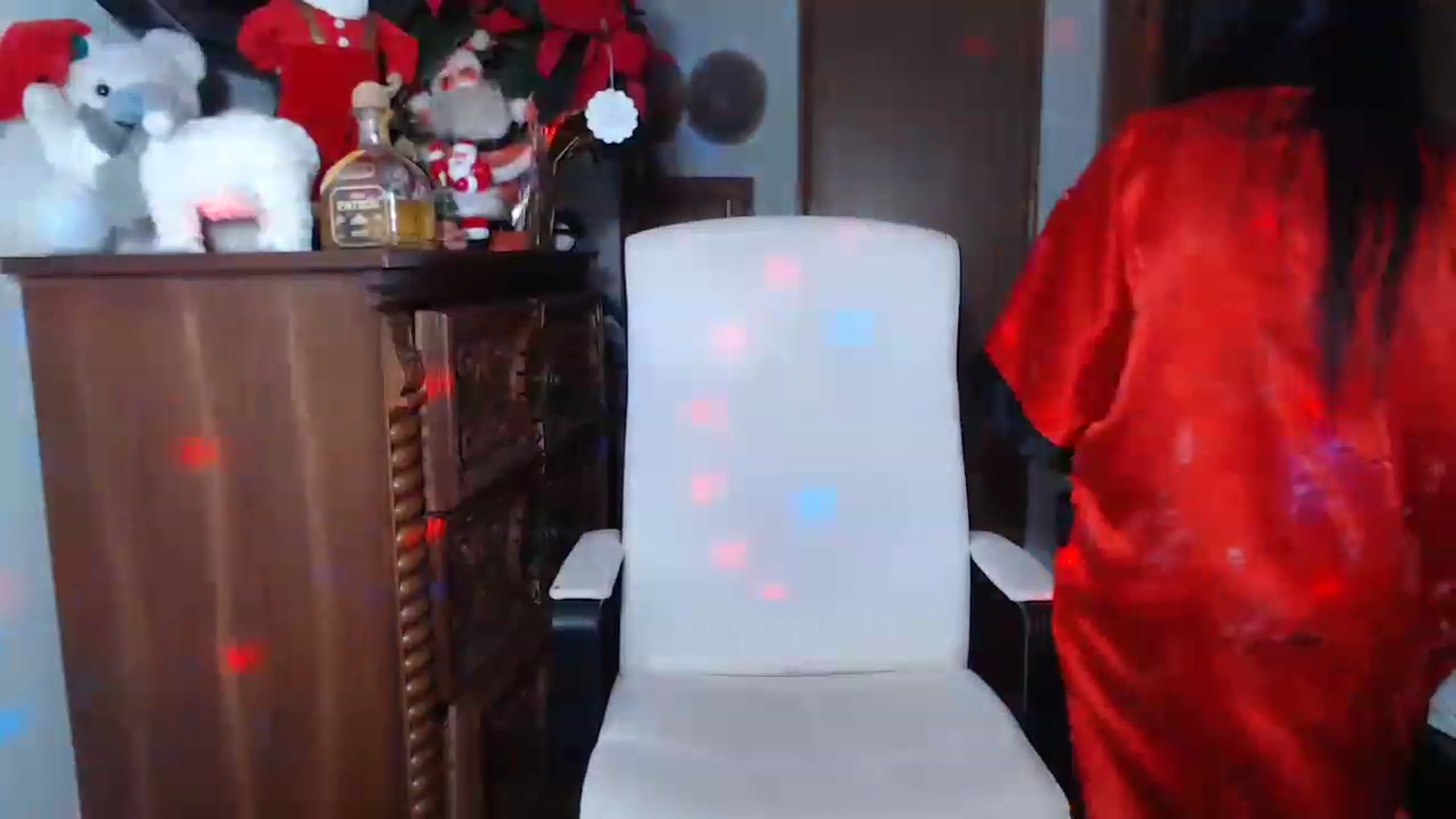 Gallery image thumbnail from Littlekai2023's myfreecams stream on, 01/02/2023, 03:26 image 15 of 20